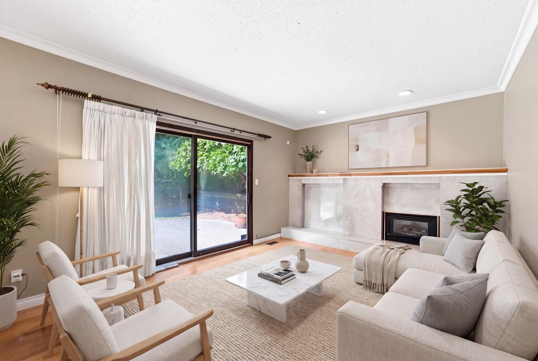 5519 Cliffridge Place, North Vancouver, V7R 4S2 — photo 3