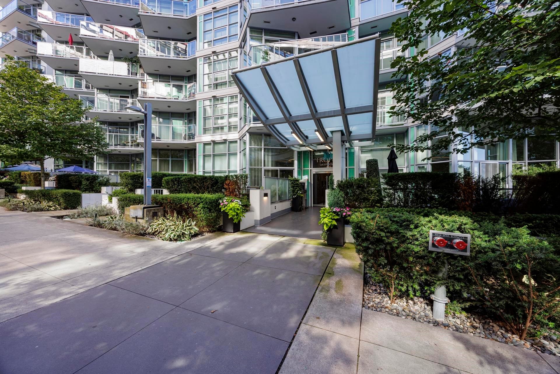 303 - 199 Victory Ship Way, North Vancouver, V7L 0E2 — photo 5