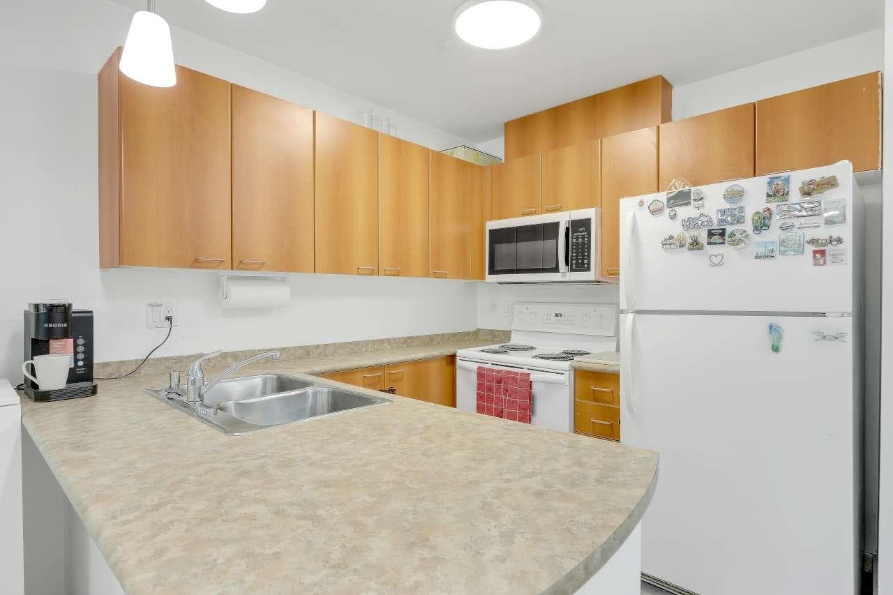 419 - 12083 92a Avenue, Surrey, V3V 8C8 — photo 5