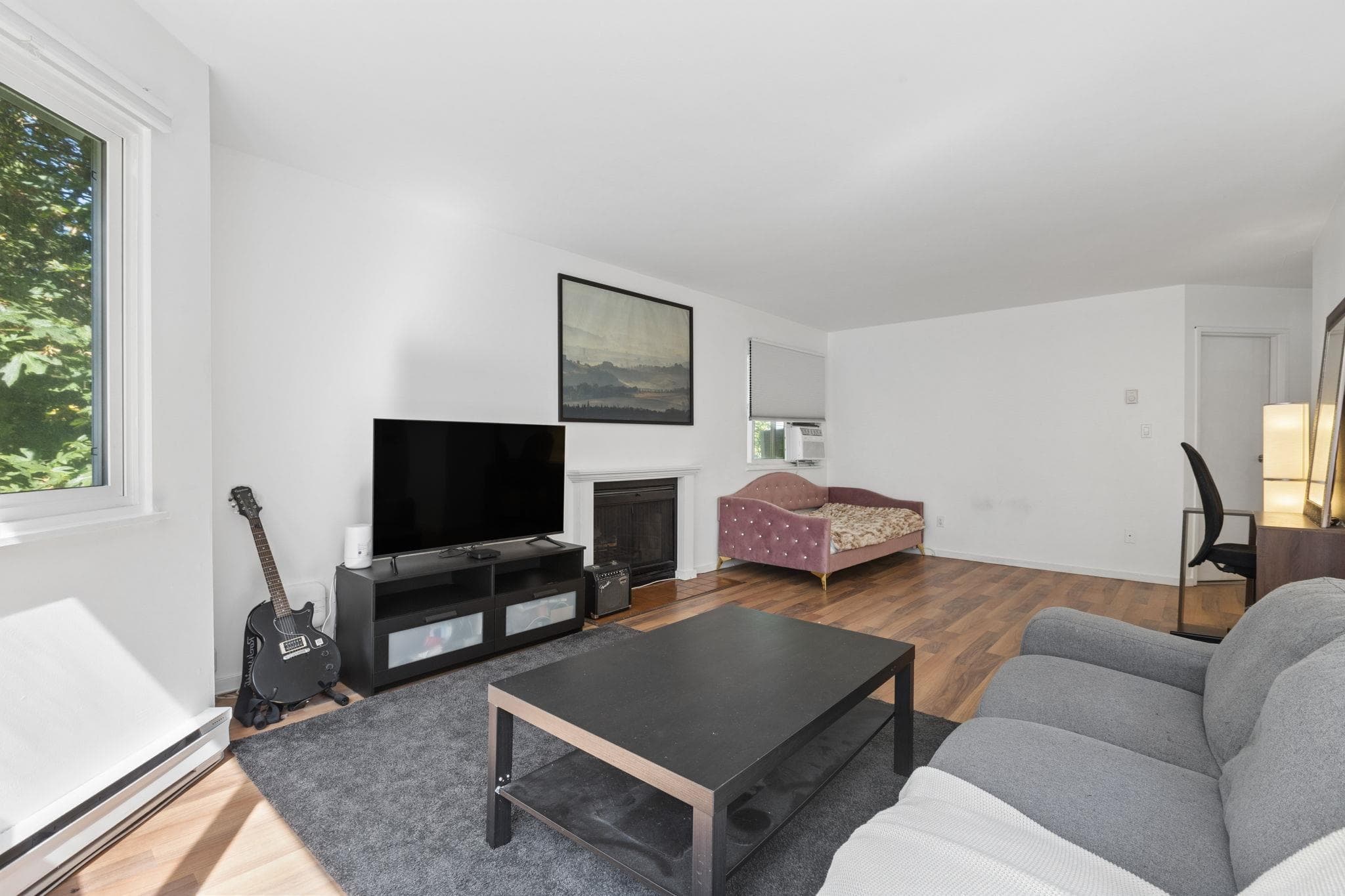 405 - 9880 Manchester Drive, Burnaby, V3N 4R3 — photo 4