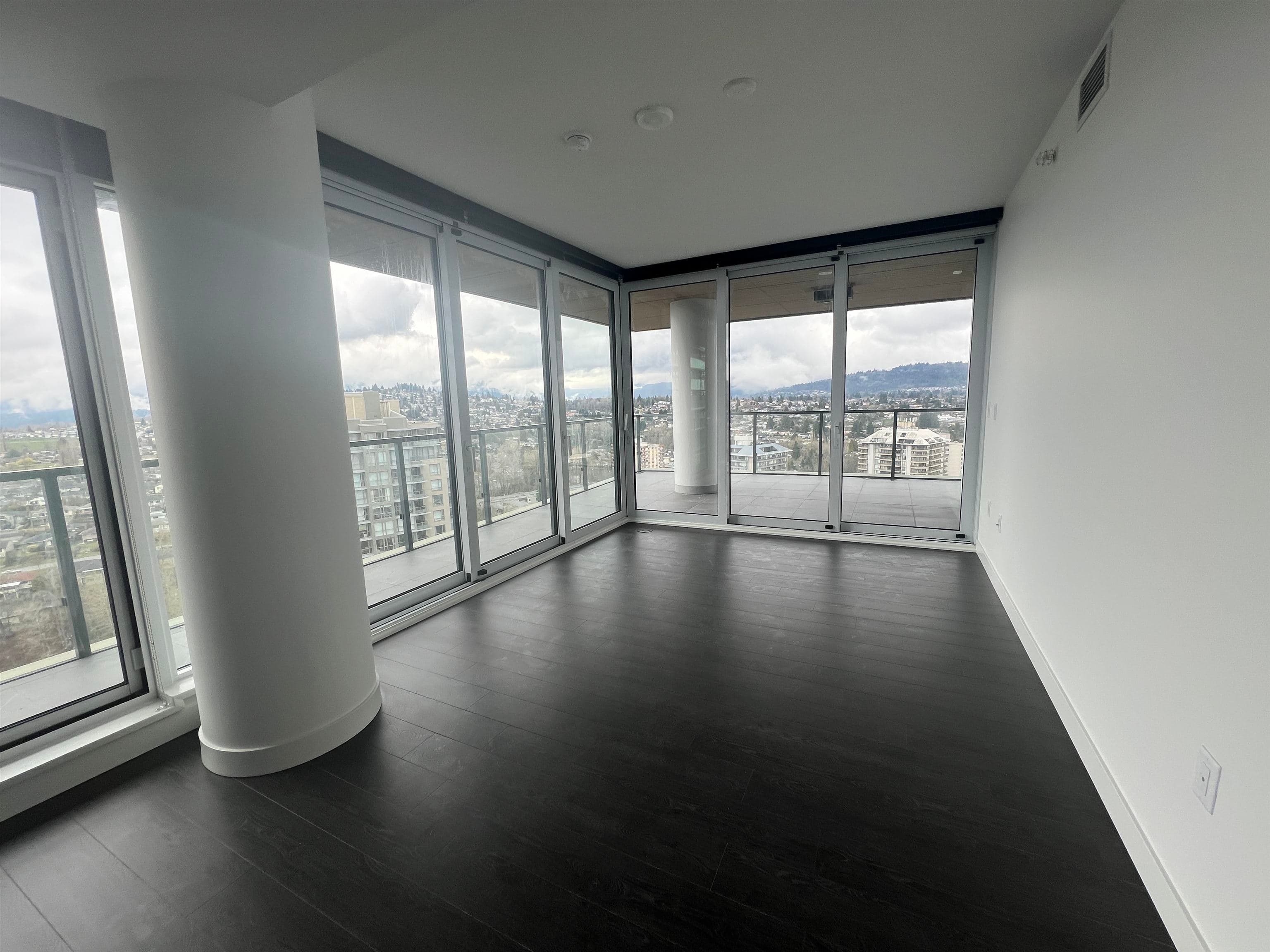 29F - 4890 Lougheed Highway, Burnaby, V5C 0N2 — photo 3