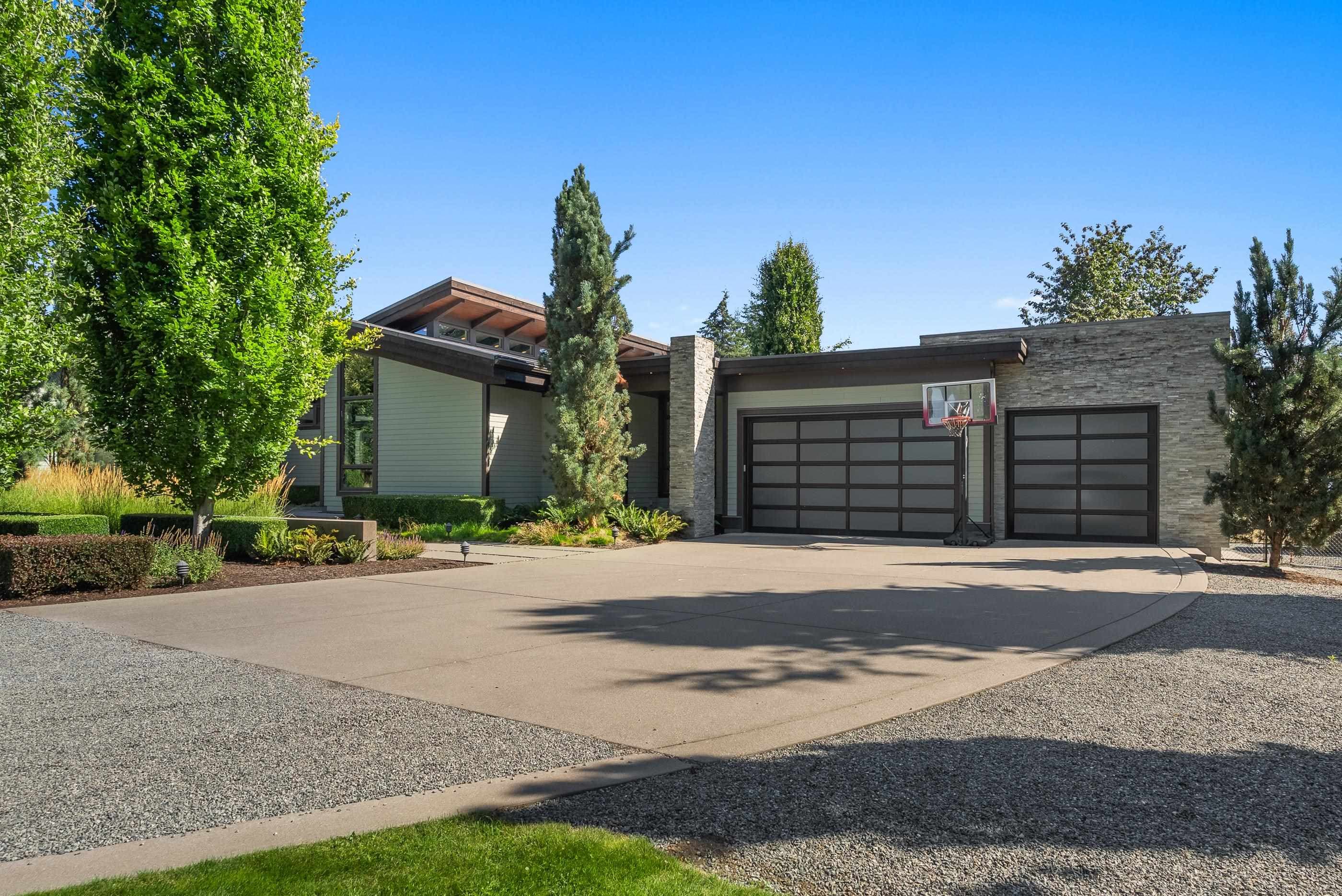28838 Buchanan Avenue, Abbotsford, V4X 2C8 — photo 3