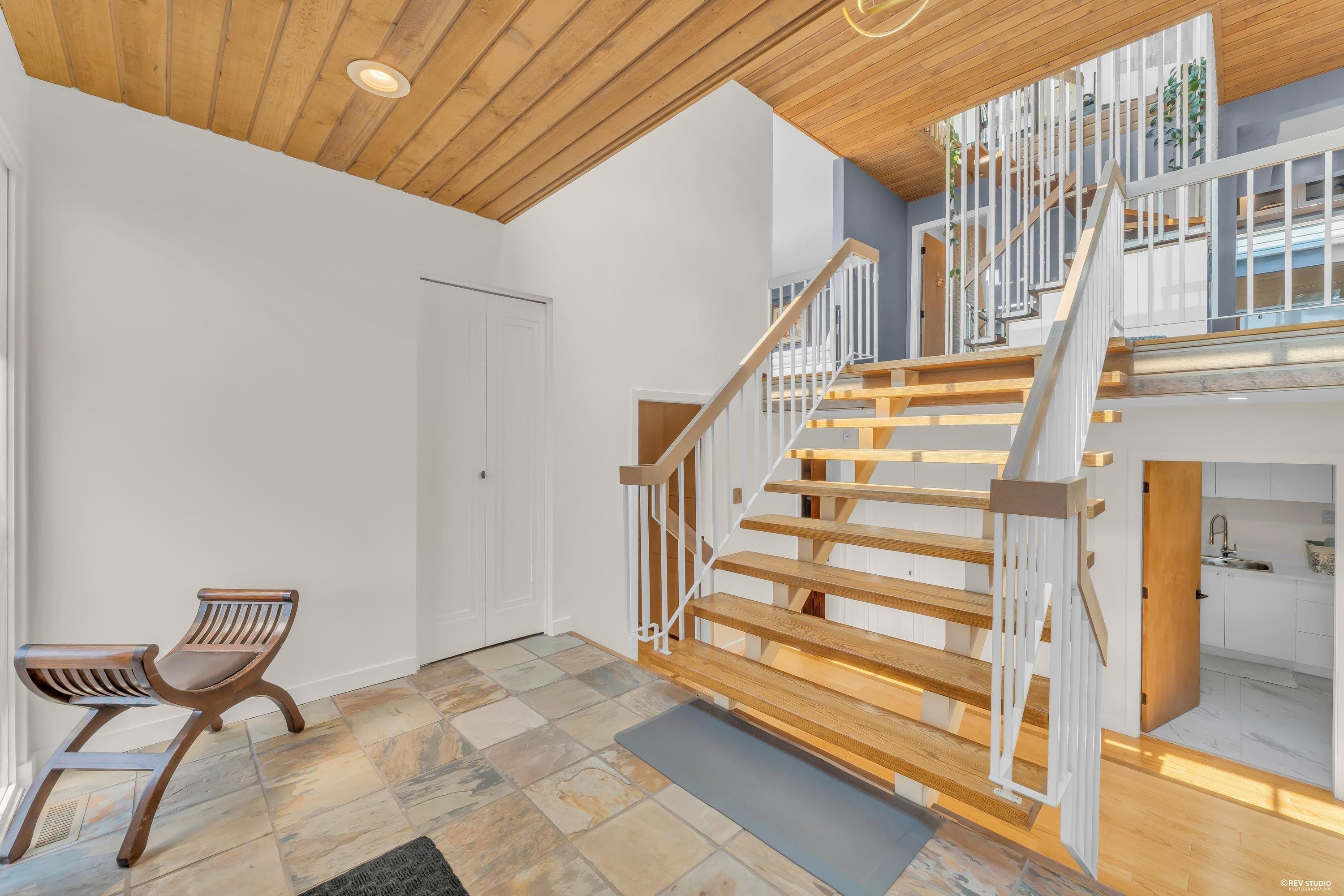 1315 Tyrol Road, West Vancouver, V7S 2L5 — photo 5