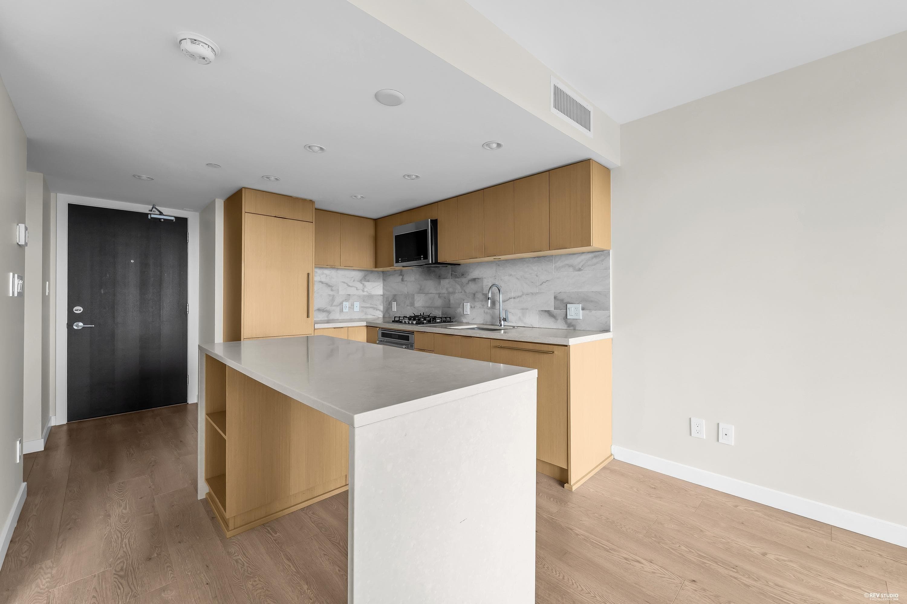 2405 - 8189 Cambie Street, Vancouver, V6P 0G6 — photo 4
