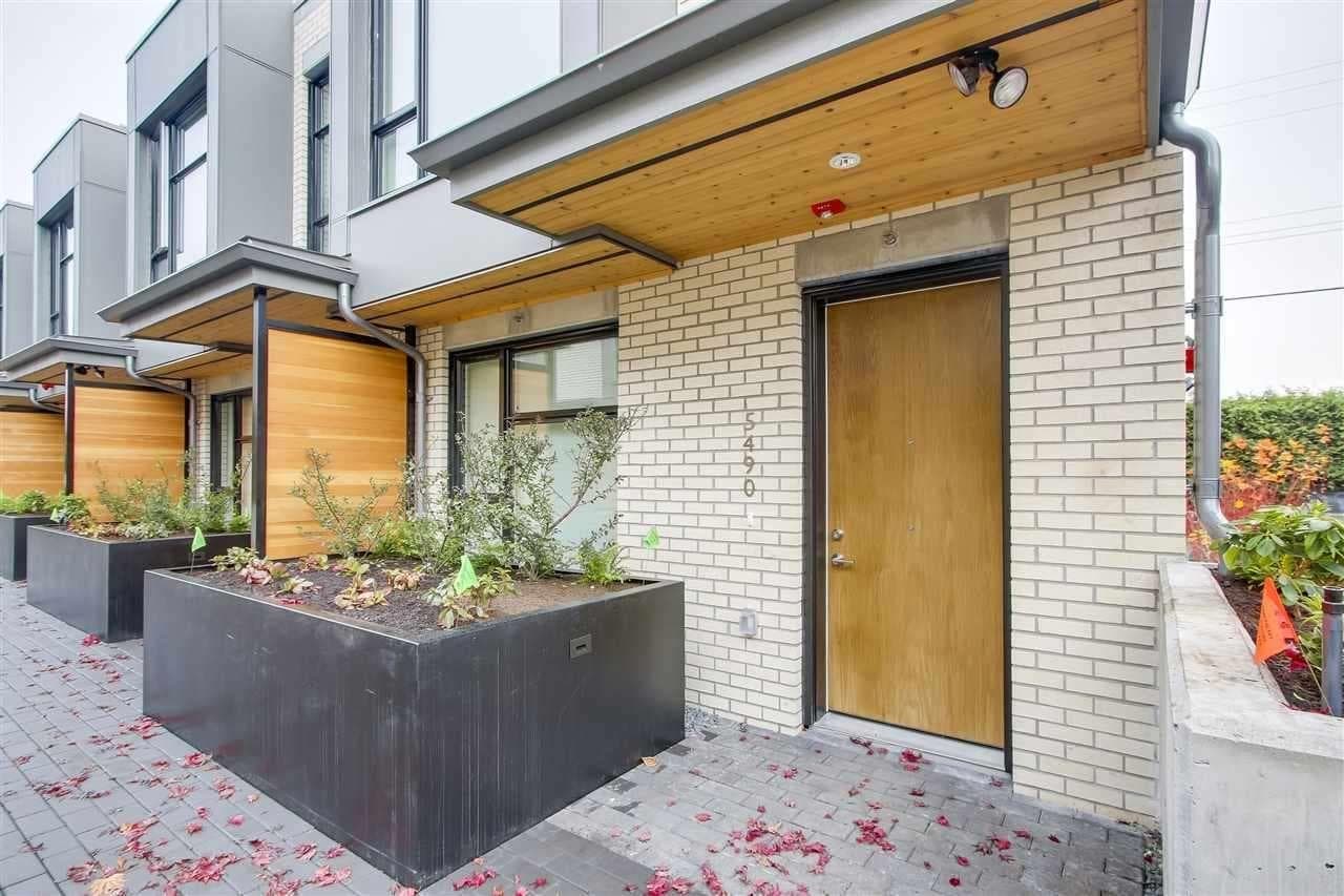 5490 Oak Street, Vancouver