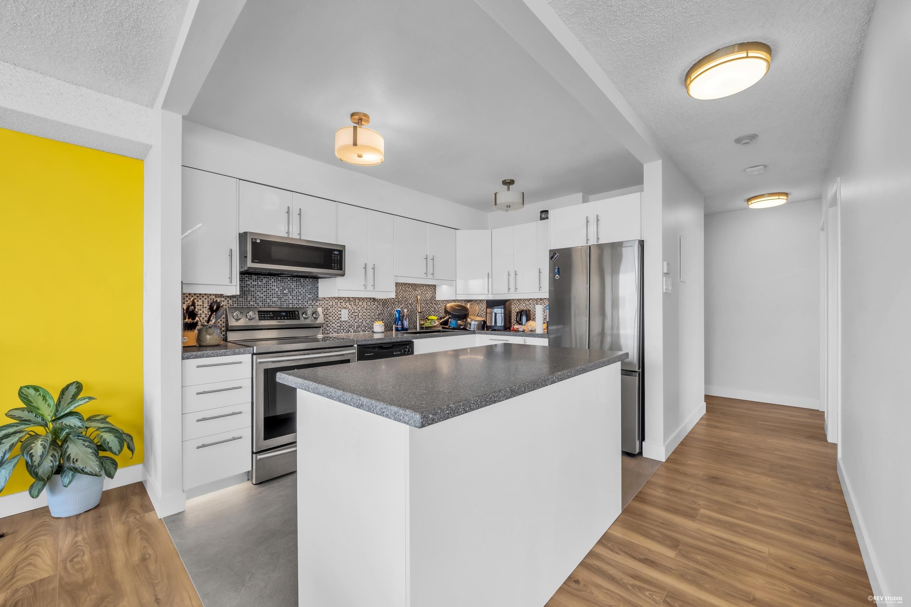 2006 - 6540 Burlington Avenue, Burnaby, V5H 4G3 — photo 5
