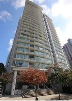 810 - 161 W Georgia Street, Vancouver