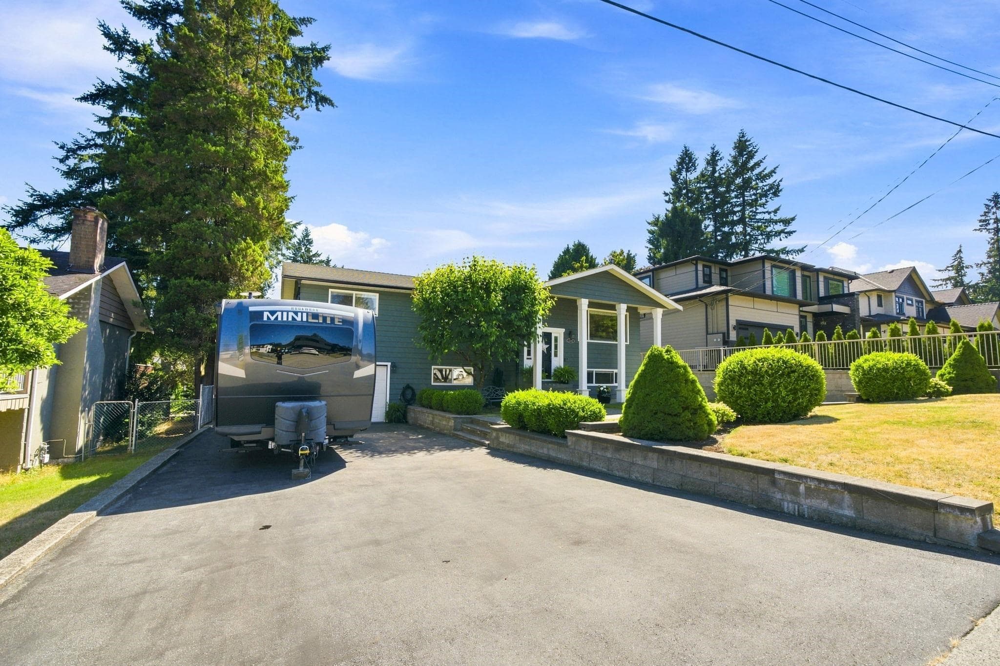 2282 Stanwood Avenue, Coquitlam, V3K 3A6 — photo 2