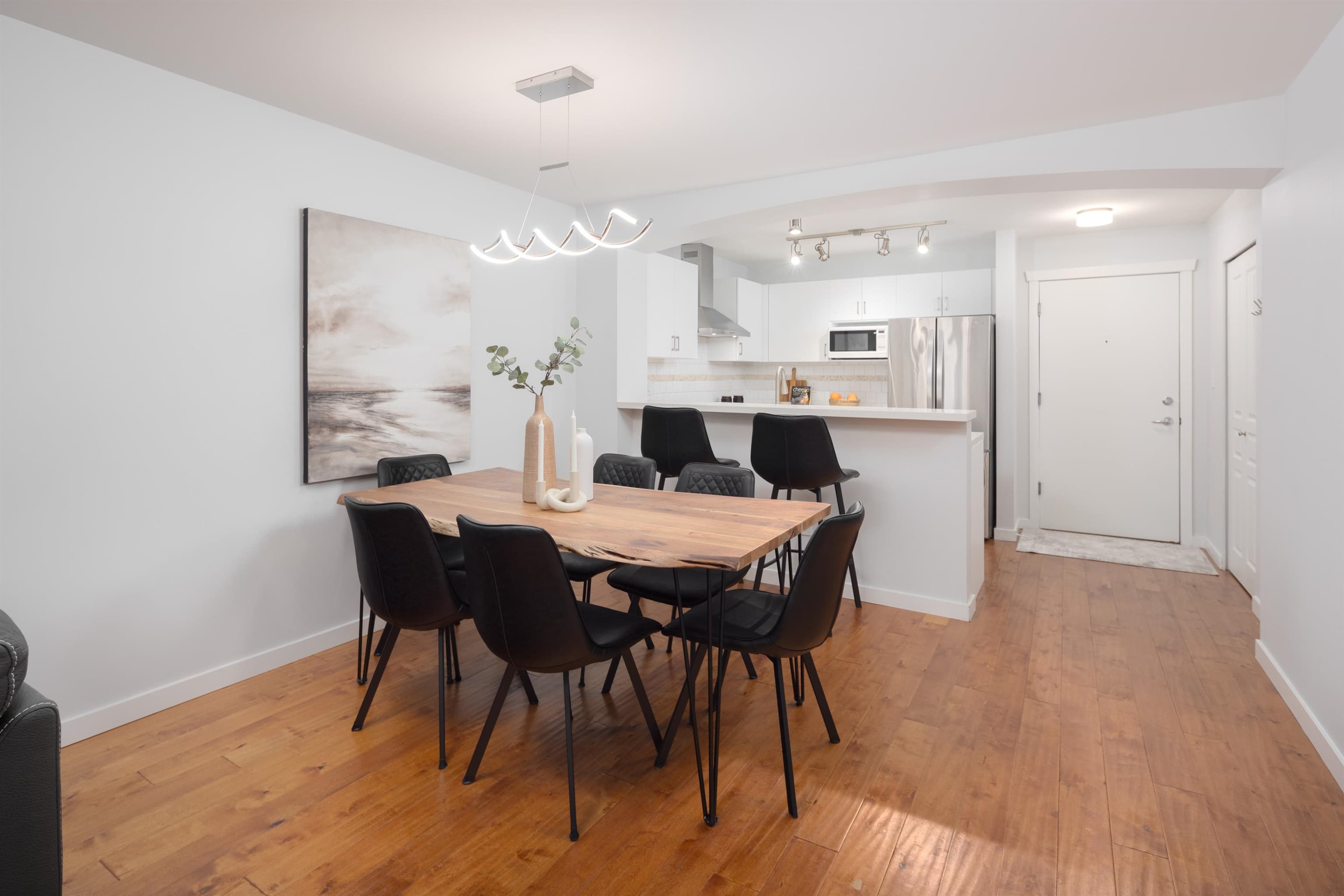 301 - 2958 Silver Springs Boulevard, Coquitlam, V3E 2R9 — photo 4