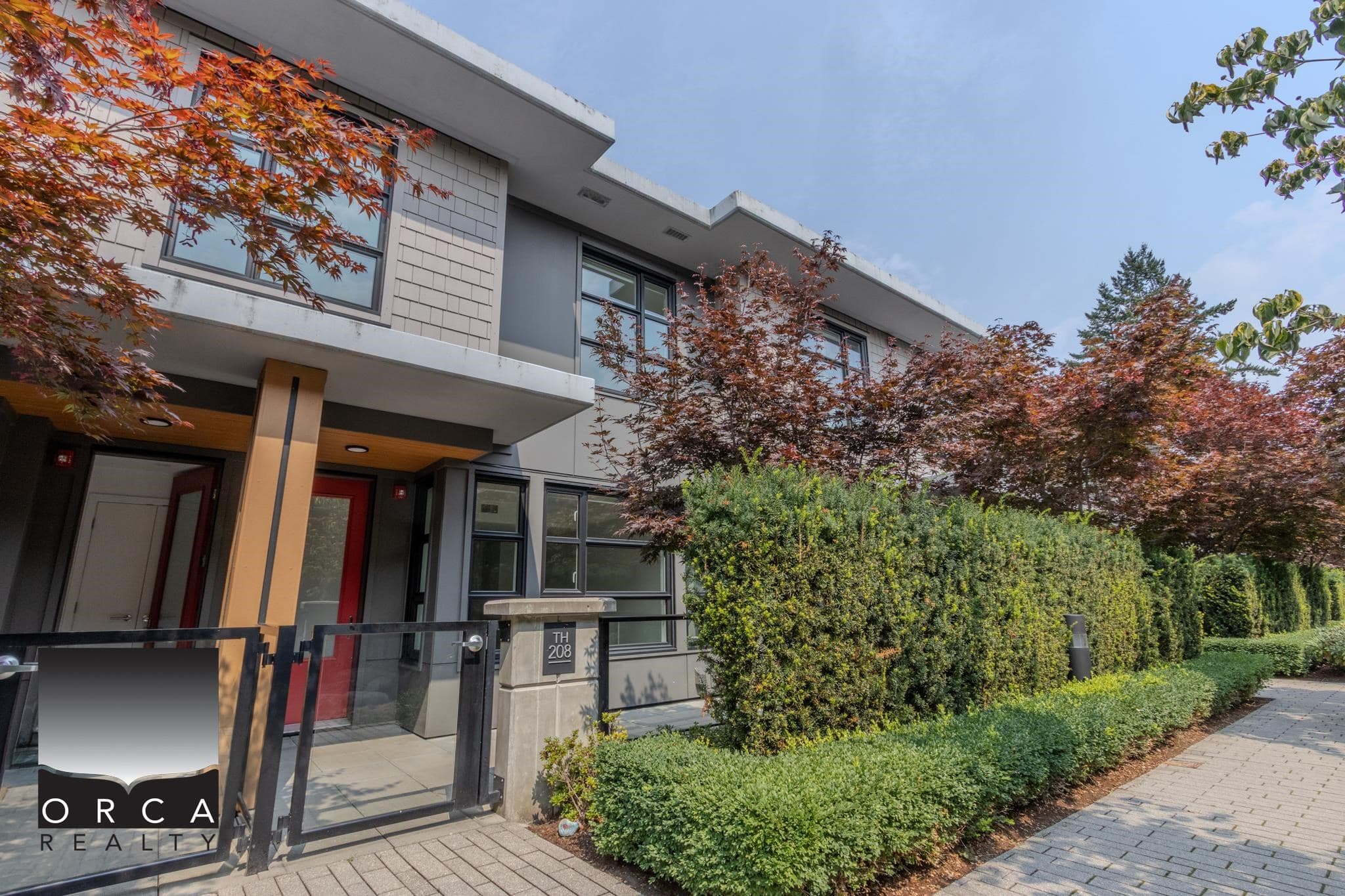 208 - 1055 Ridgewood Drive, North Vancouver