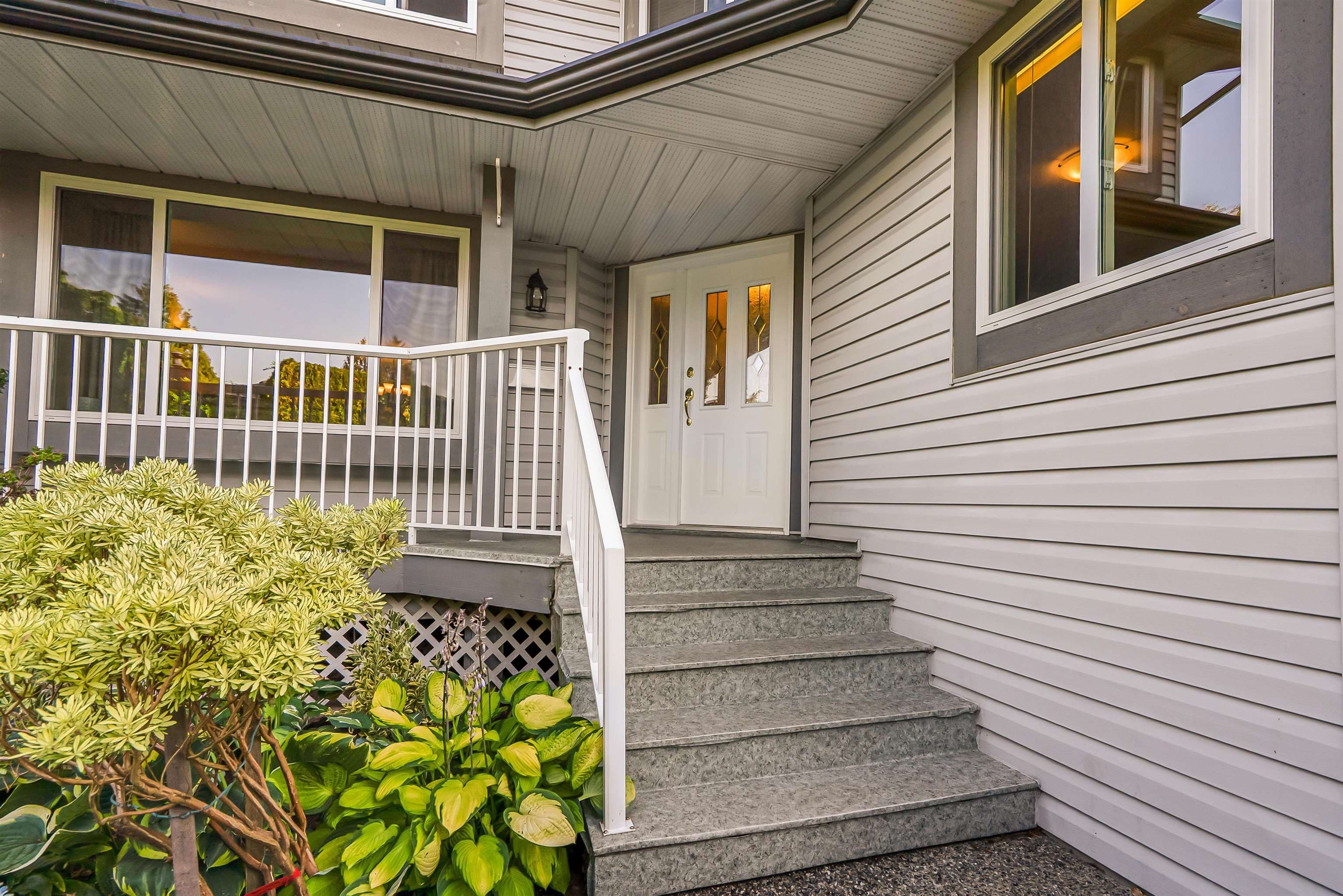 7446 149a Street, Surrey, V3S 3H5 — photo 3
