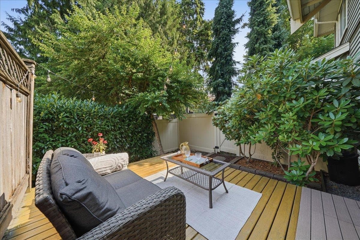 19 - 621 Langside Avenue, Coquitlam, V3J 0A8 — photo 1