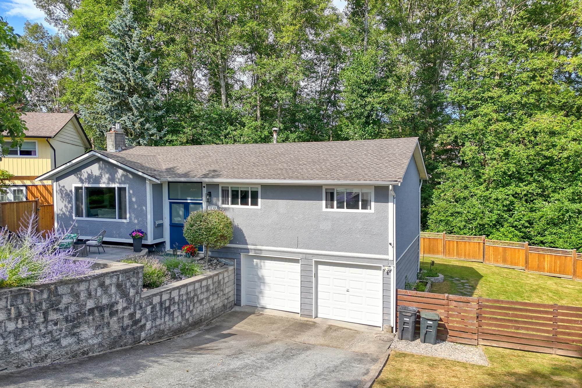 1340 Lorilawn Court, Burnaby, V5B 3N5 — photo 5