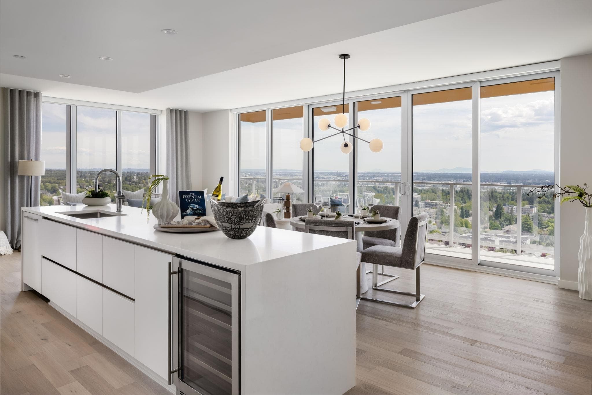 1402 - 485 W 42nd Avenue, Vancouver
