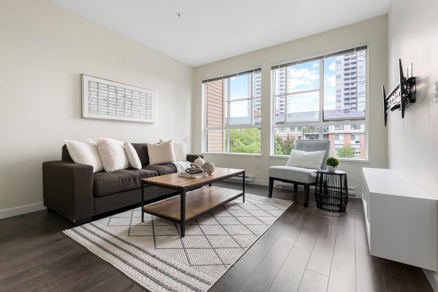 315 - 1152 Windsor Mews, Coquitlam, V3B 0N1 — photo 2