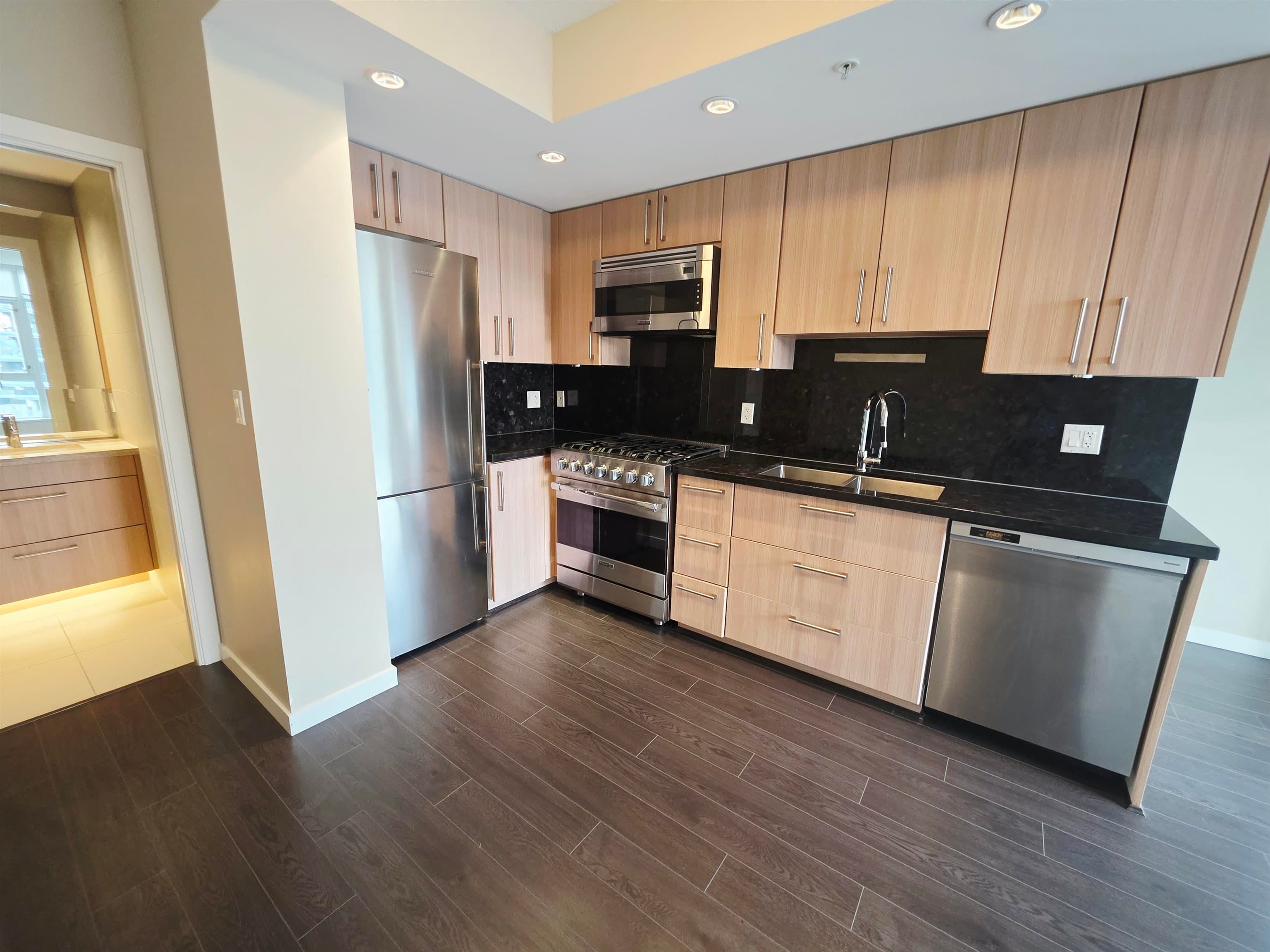 1004 - 1708 Columbia Street, Vancouver, V5Y 0H7 — photo 2