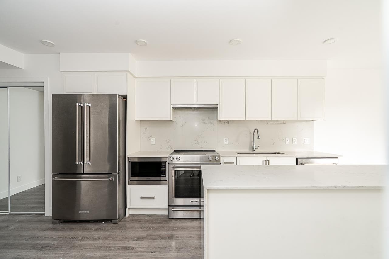 205 - 700 Clarke Road, Coquitlam, V3J 0K5 — photo 5