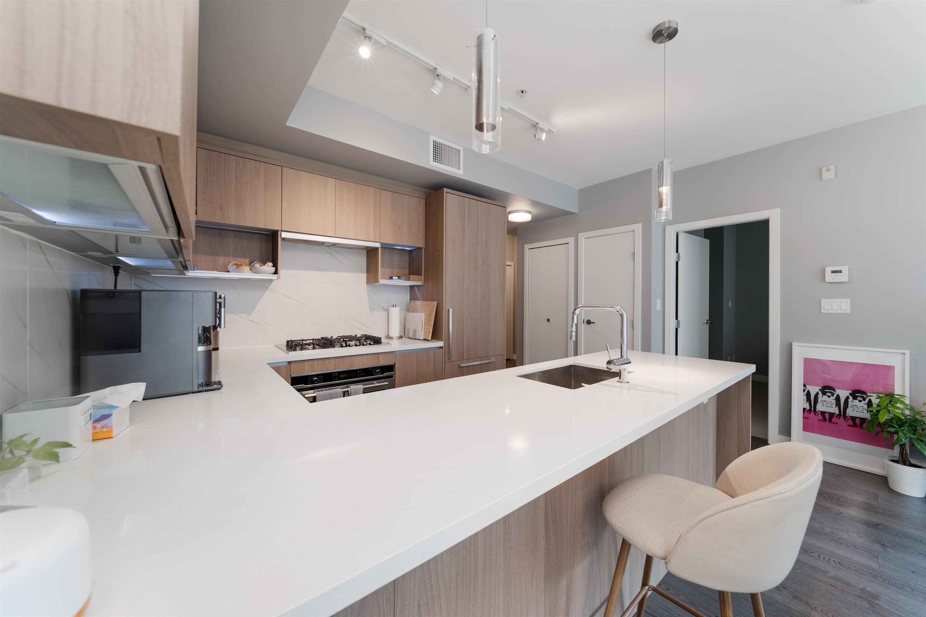 210 - 9333 Tomicki Avenue, Richmond, V6X 0L4 — photo 3