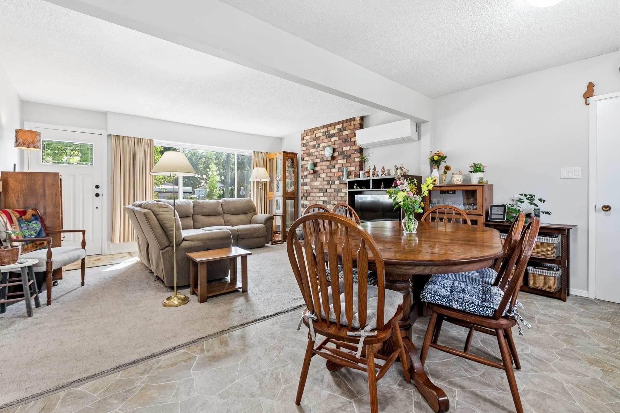 12157 250 Street, Maple Ridge, V4R 1H3 — photo 5