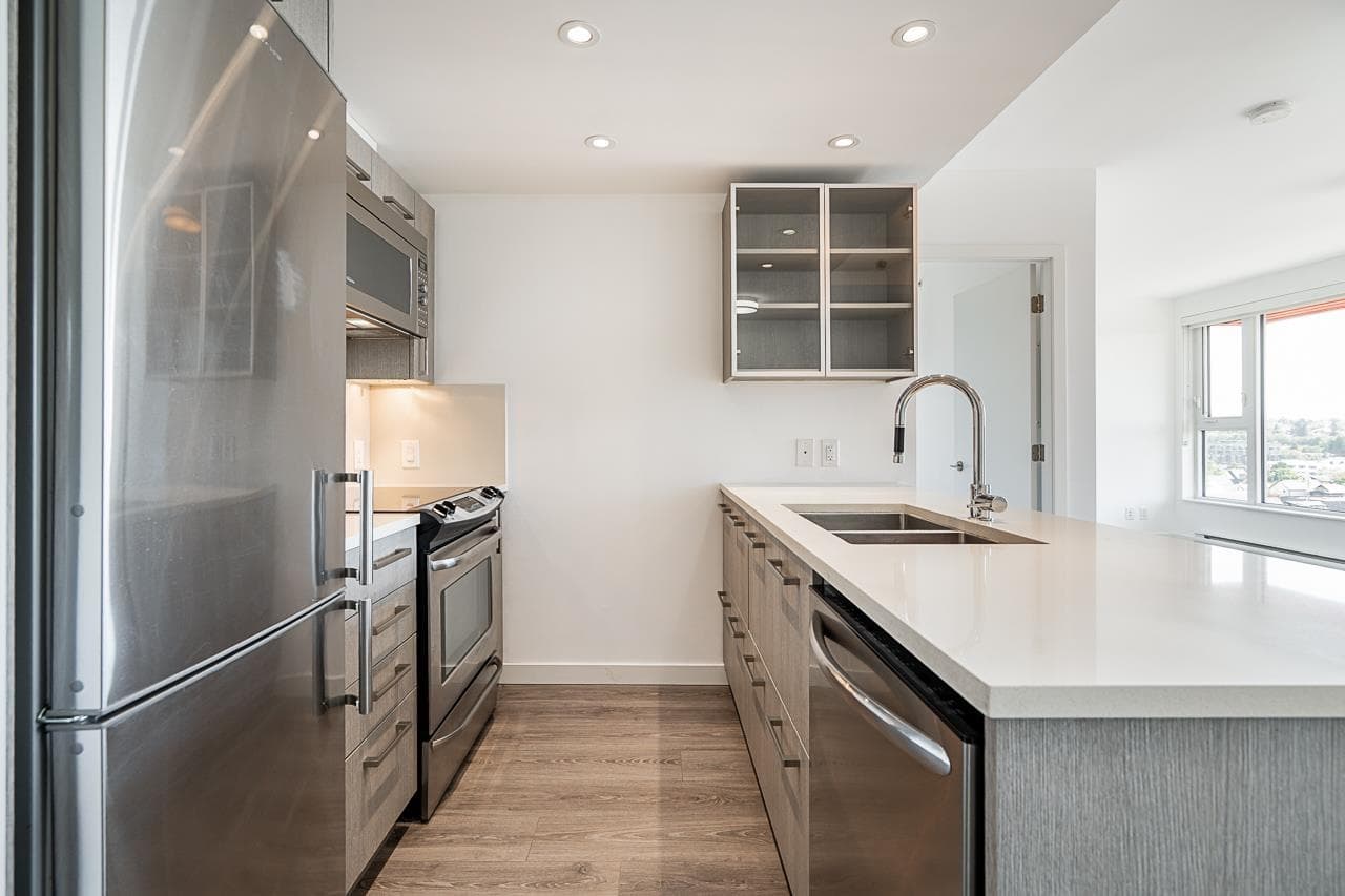 1006 - 983 E Hastings Street, Vancouver, V6A 0G9 — photo 2