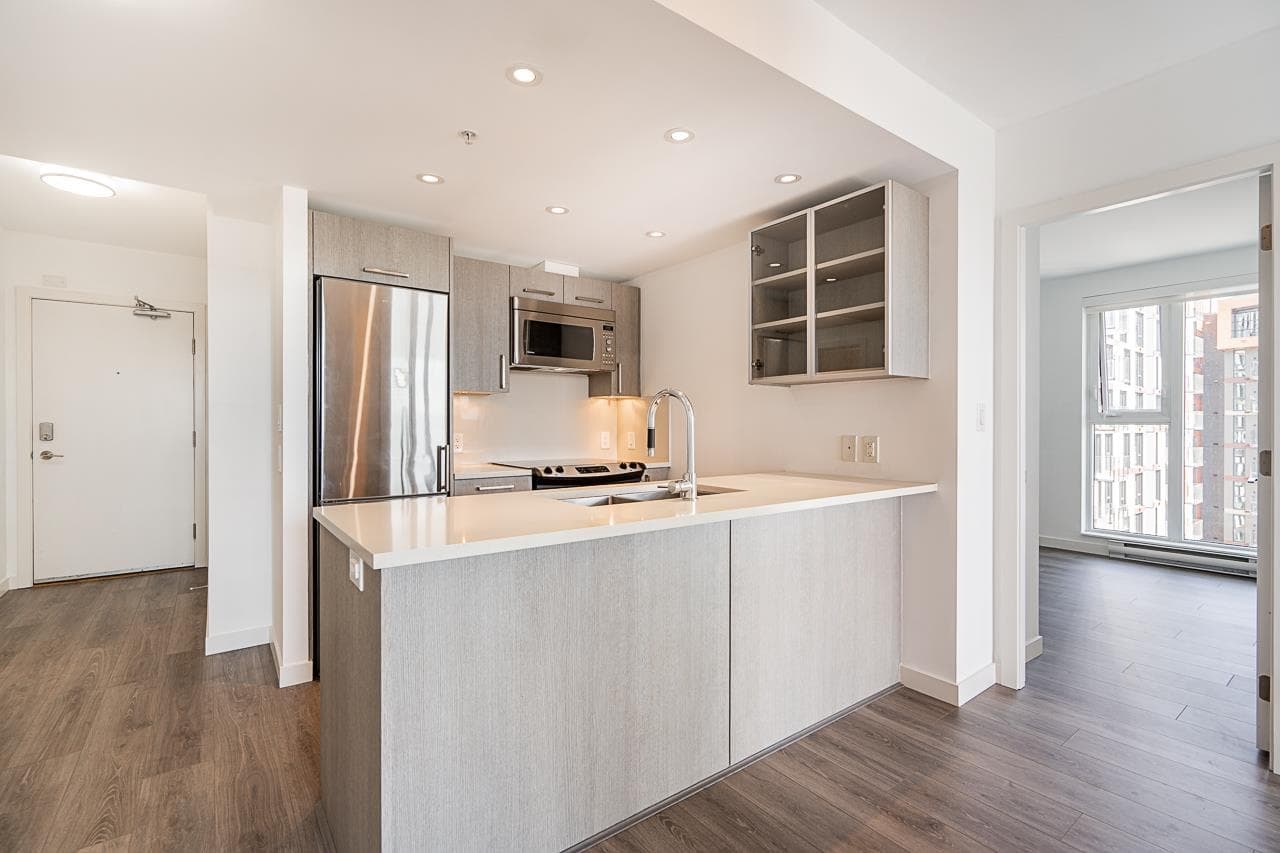 1006 - 983 E Hastings Street, Vancouver