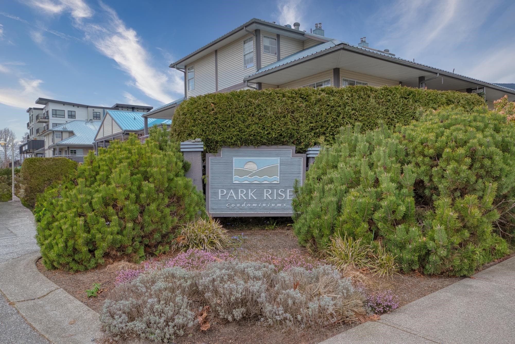 20 - 689 Park Road, Gibsons, V0N 1V7 — photo 1