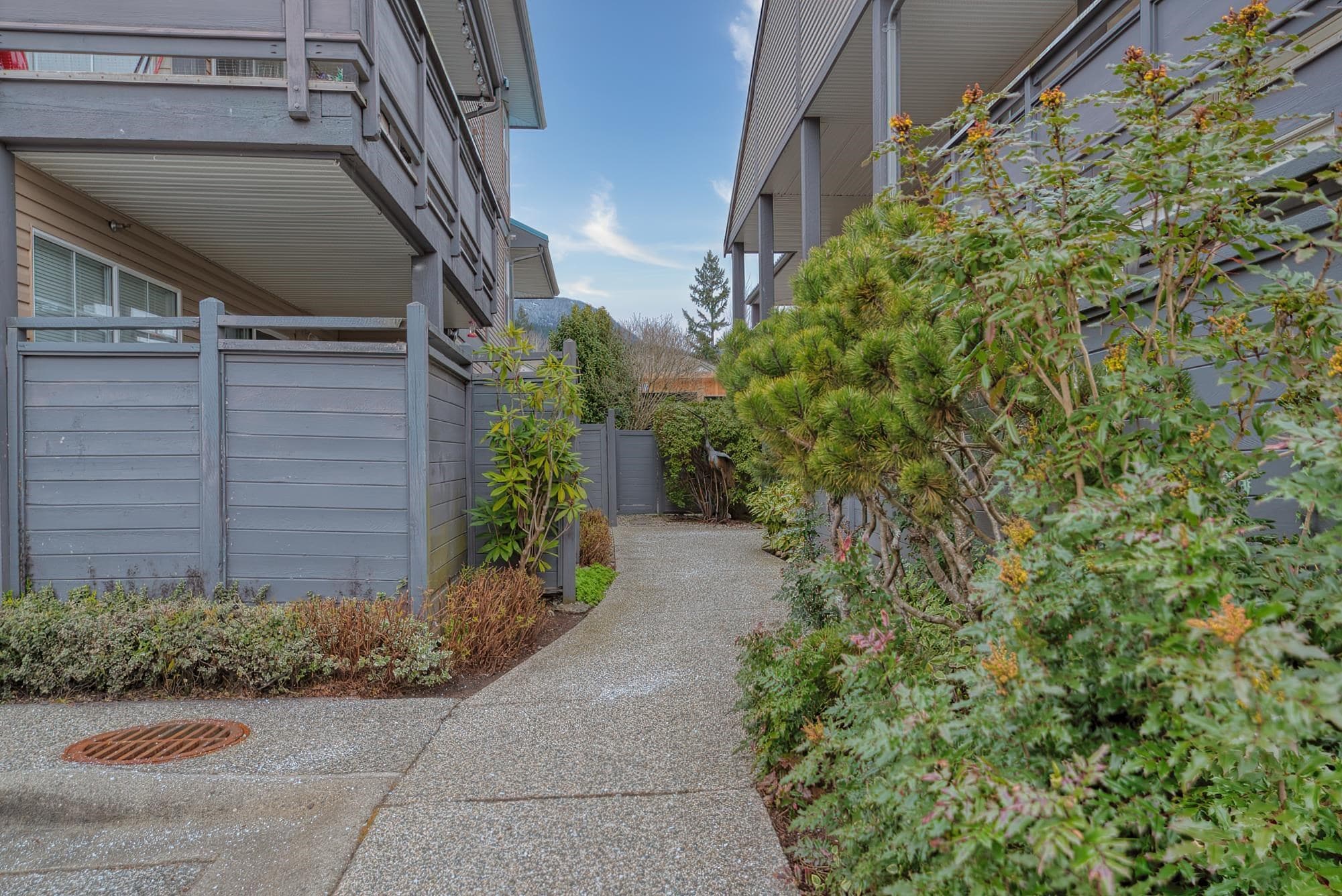 20 - 689 Park Road, Gibsons, V0N 1V7 — photo 4