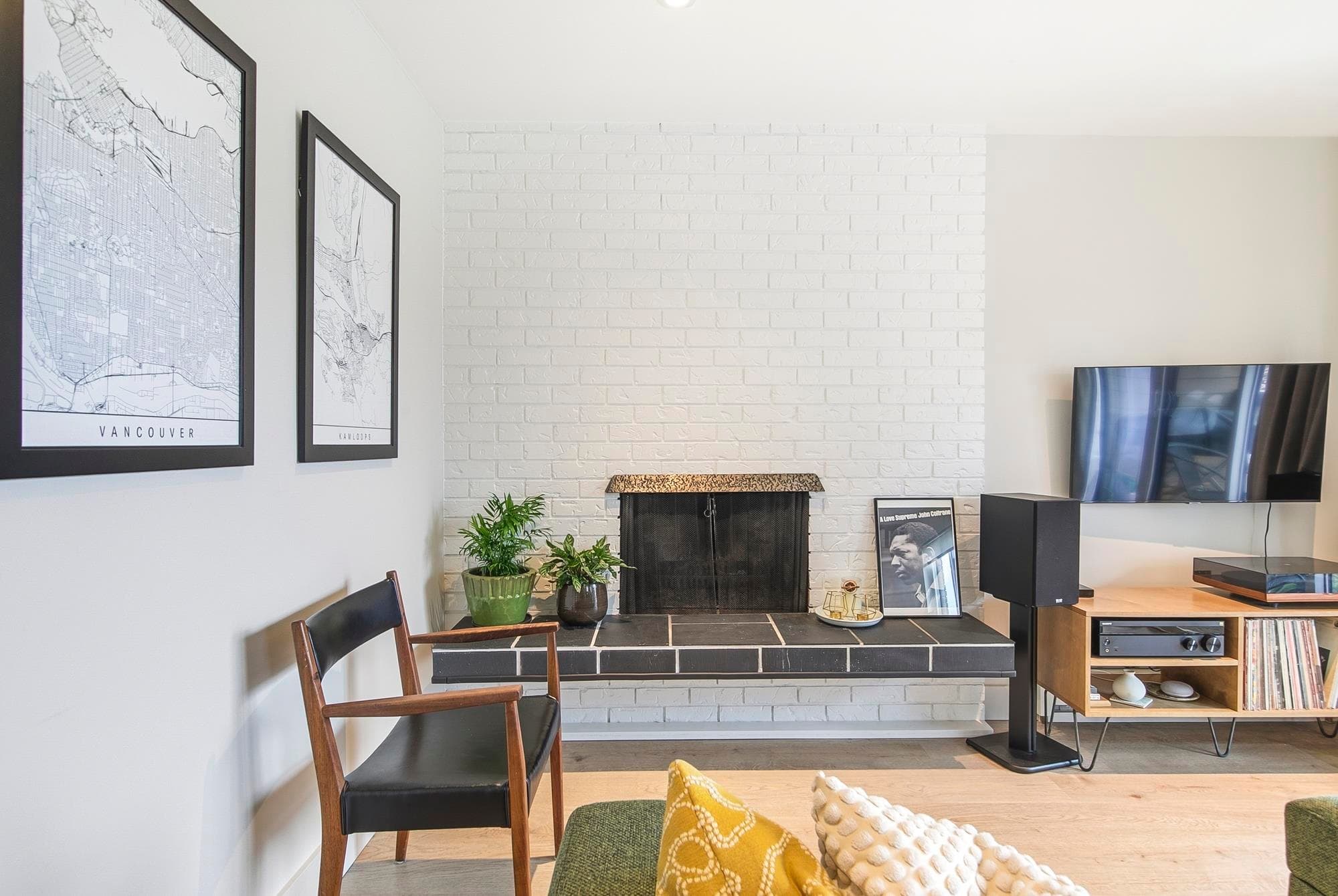 304 - 1825 W 8th Avenue, Vancouver, V6J 1V9 — photo 3