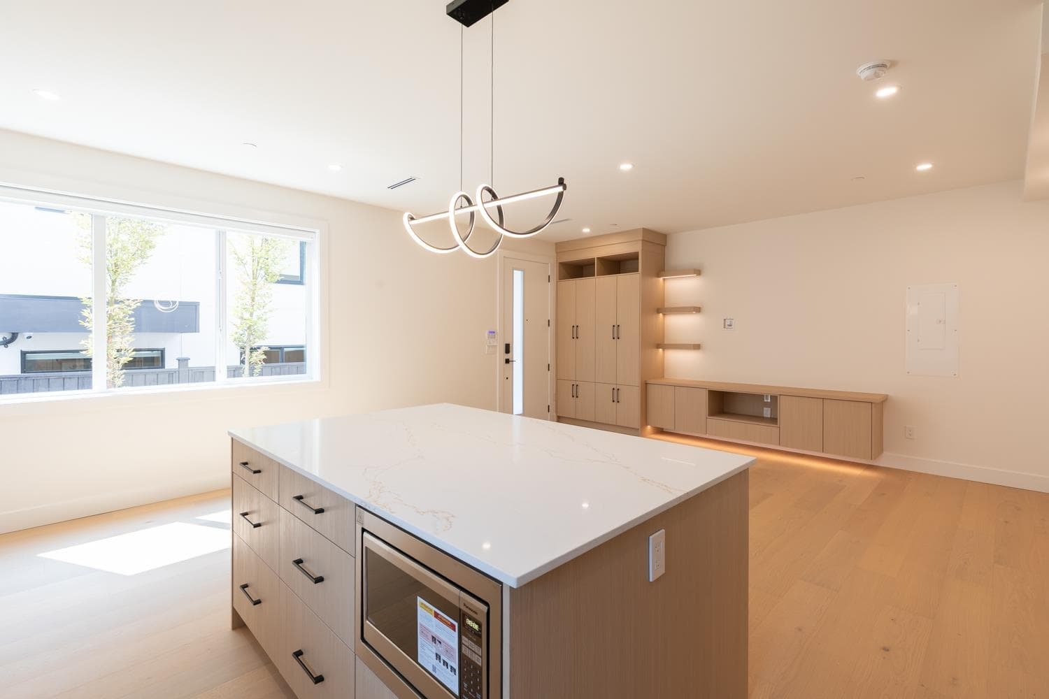 3 - 3615 Turner Street, Vancouver, V5K 2J2 — photo 4