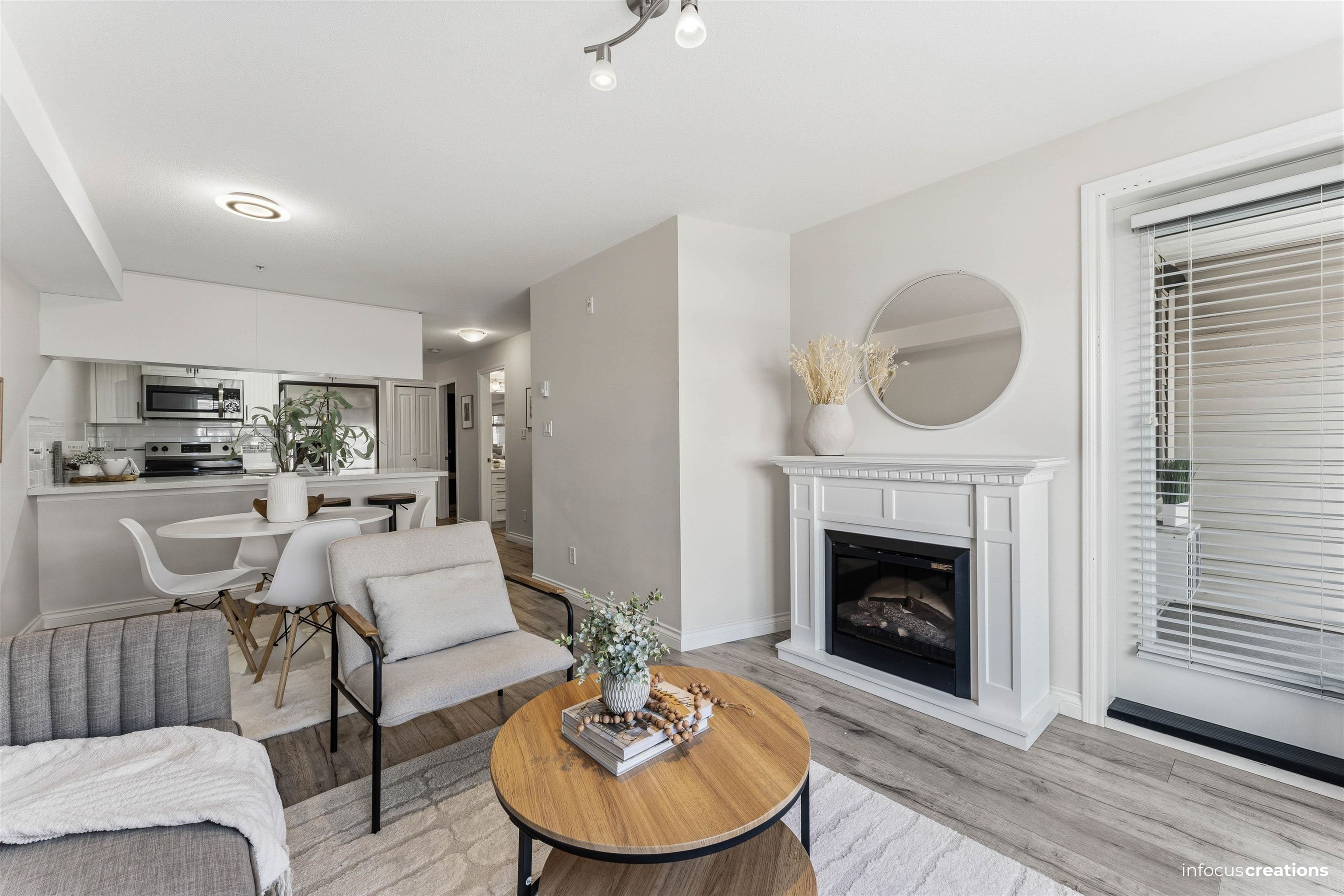 215 - 5650 201a Street Street, Langley, V3A 0B3 — photo 2