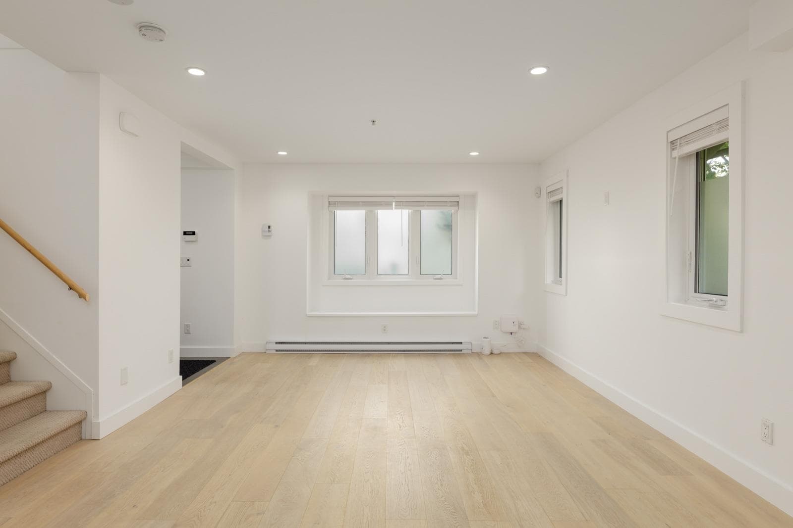 2408 St Catherines Street, Vancouver, V5T 3X9 — photo 2