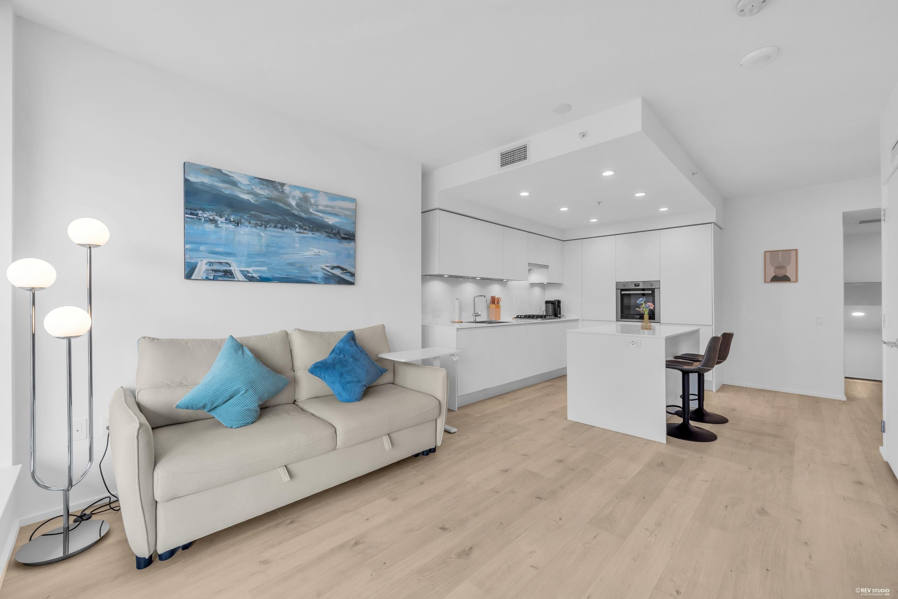 911 - 3833 Evergreen Place, Burnaby, V3J 0M2 — photo 3