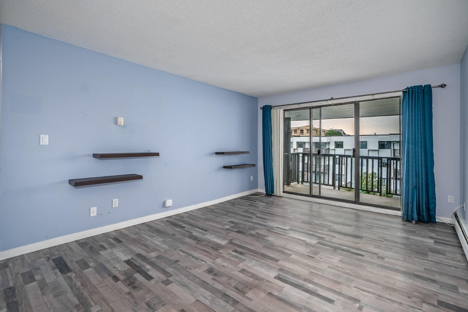 319 - 12170 222 Street, Maple Ridge, V2X 8H1 — photo 1