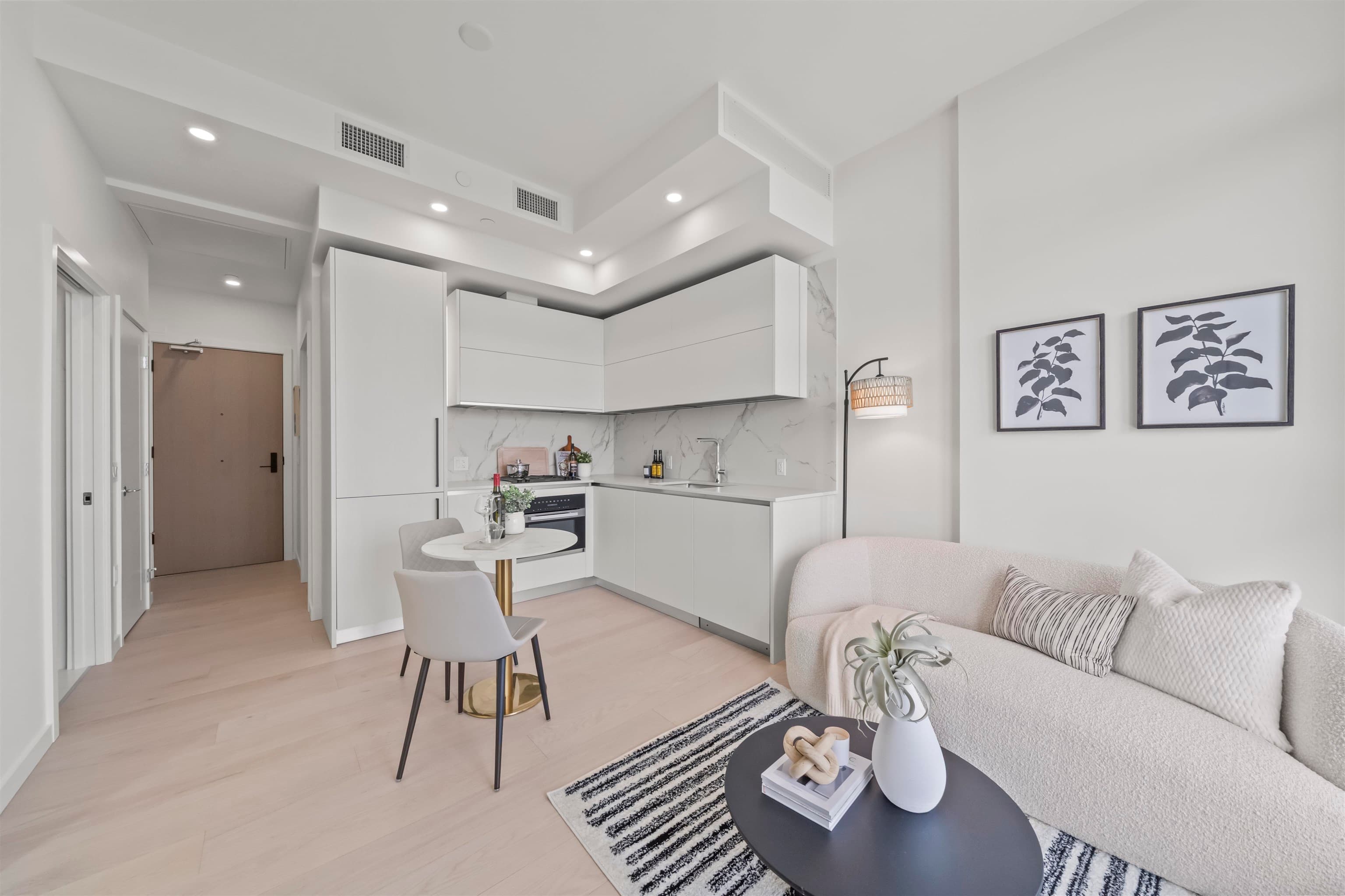 1004 - 8415 Granville Street, Vancouver, V6P 0M2 — photo 3