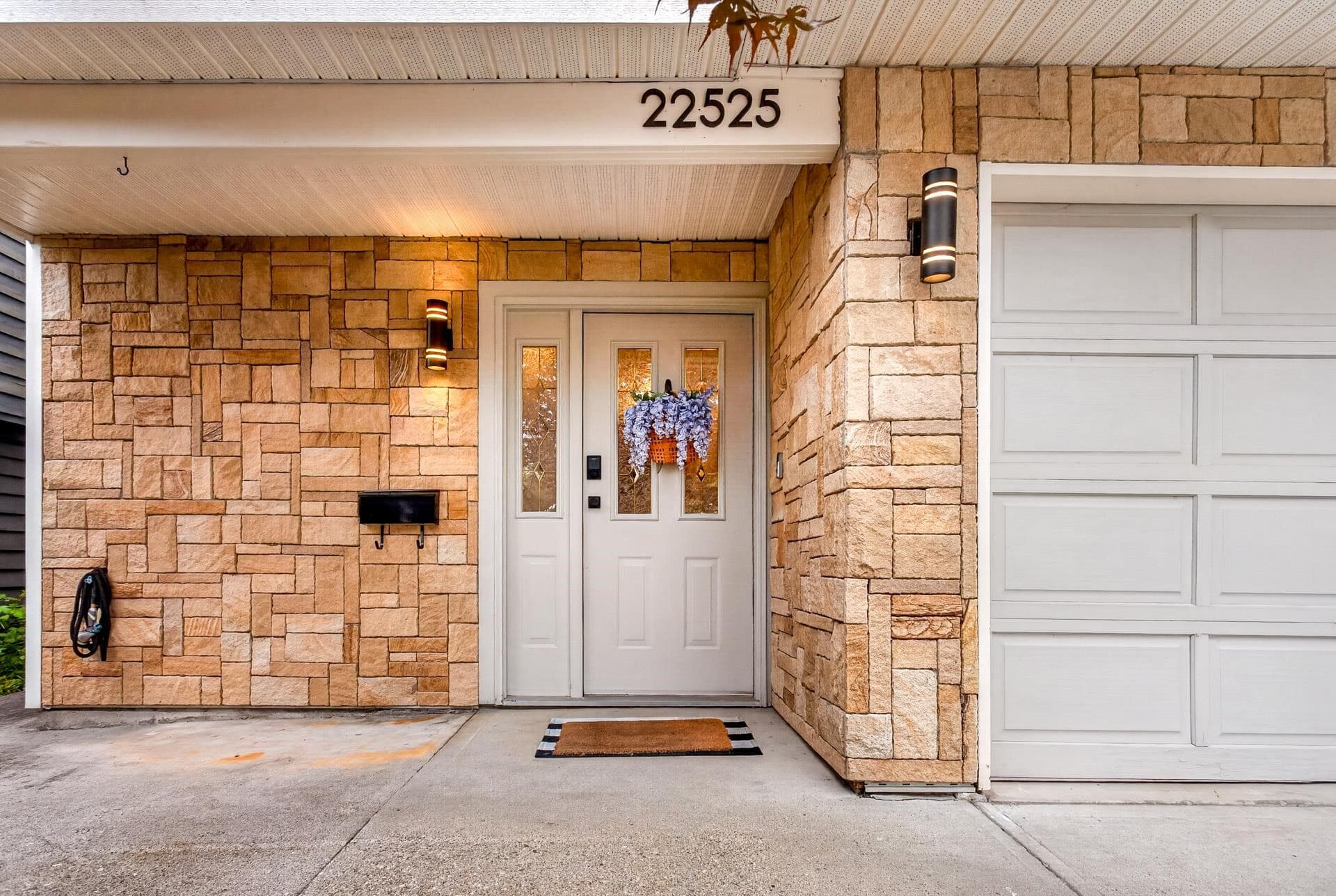 22525 Brickwood Close, Maple Ridge, V2X 9J5 — photo 4