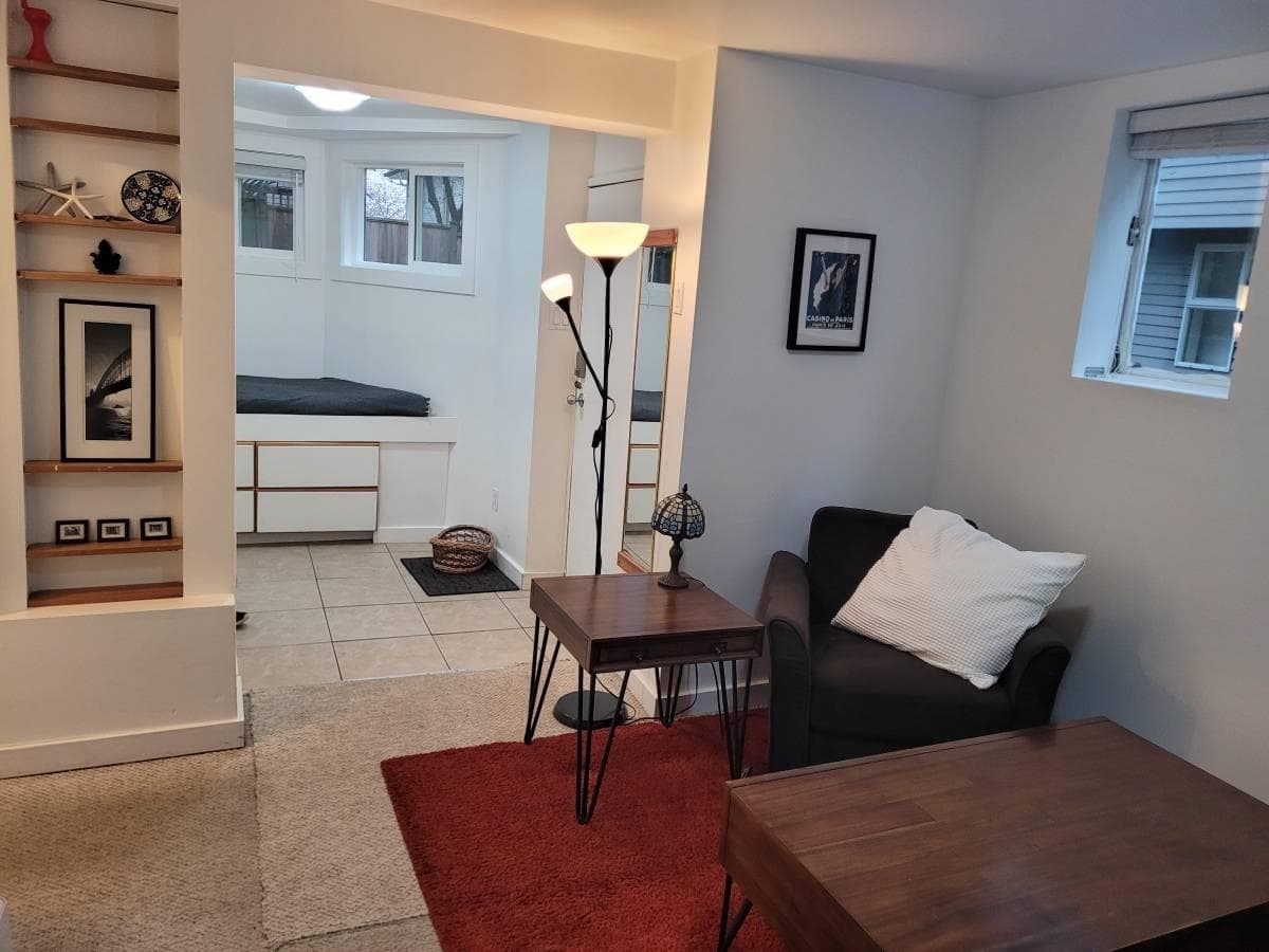831 W 24th Street, Vancouver