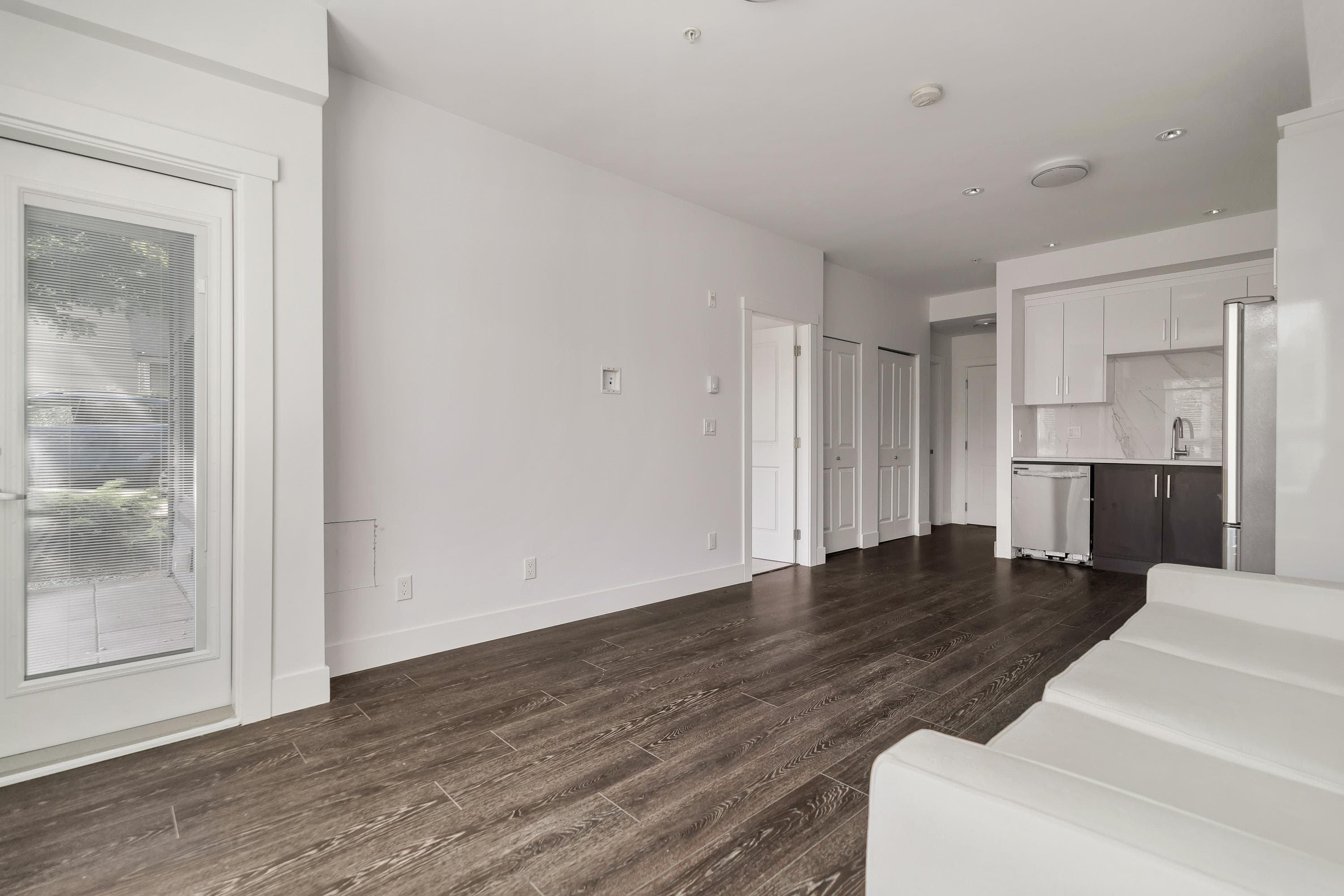 214 - 9983 E Barnston Drive, Surrey, V4N 6T3 — photo 4