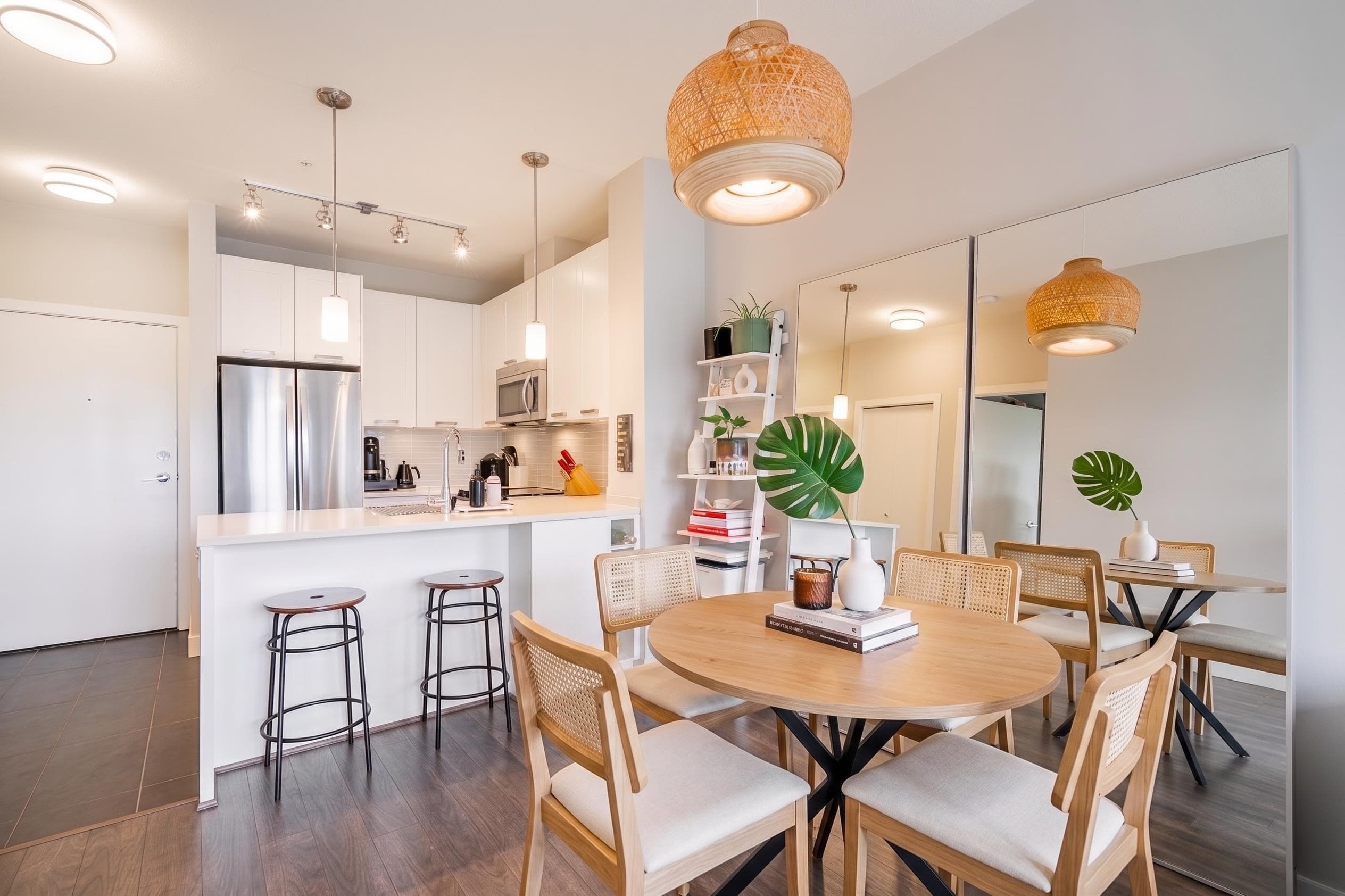 405 - 15388 105 Avenue, Surrey