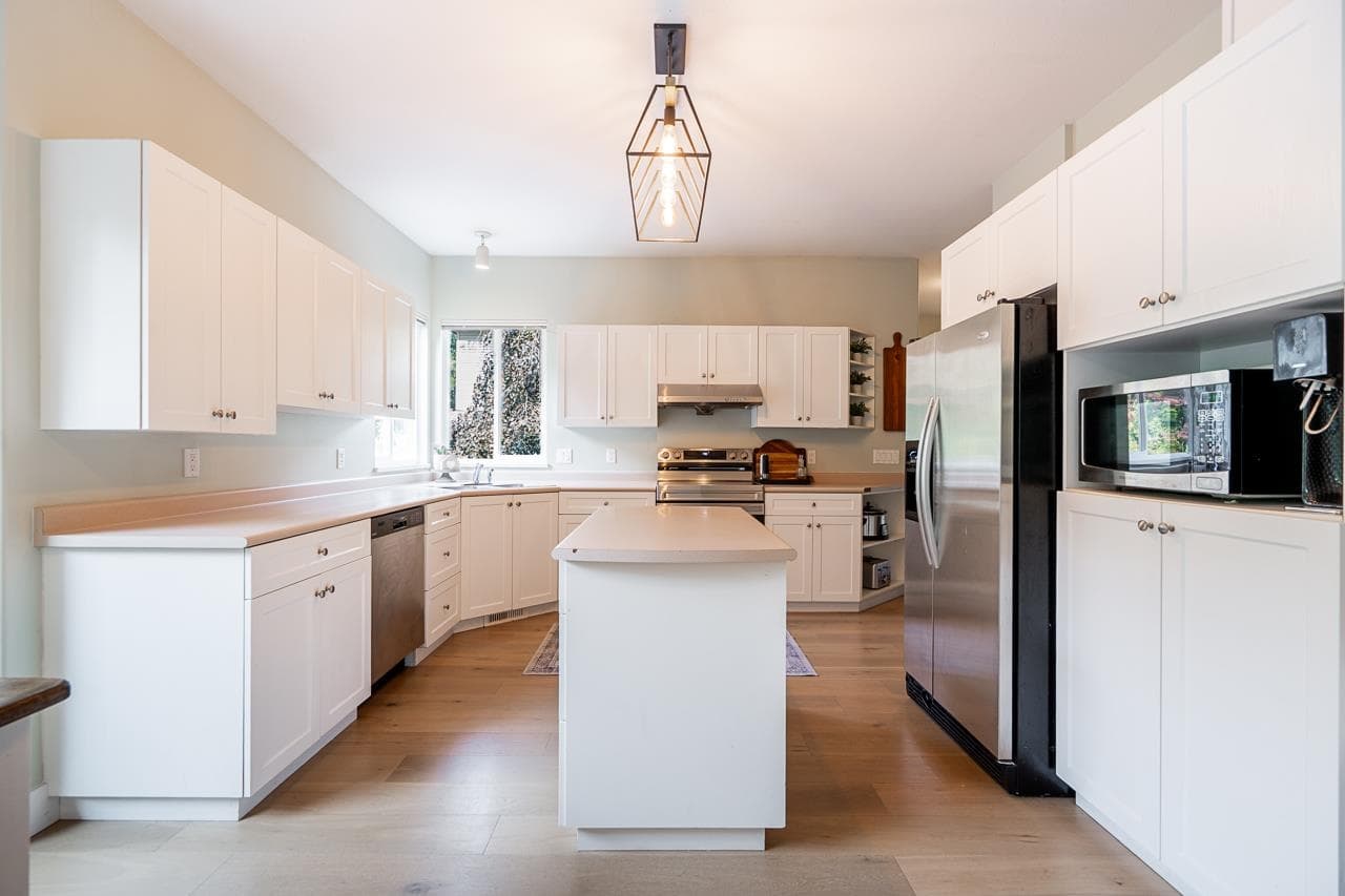 21215 43 Avenue, Langley, V3A 7R9 — photo 4