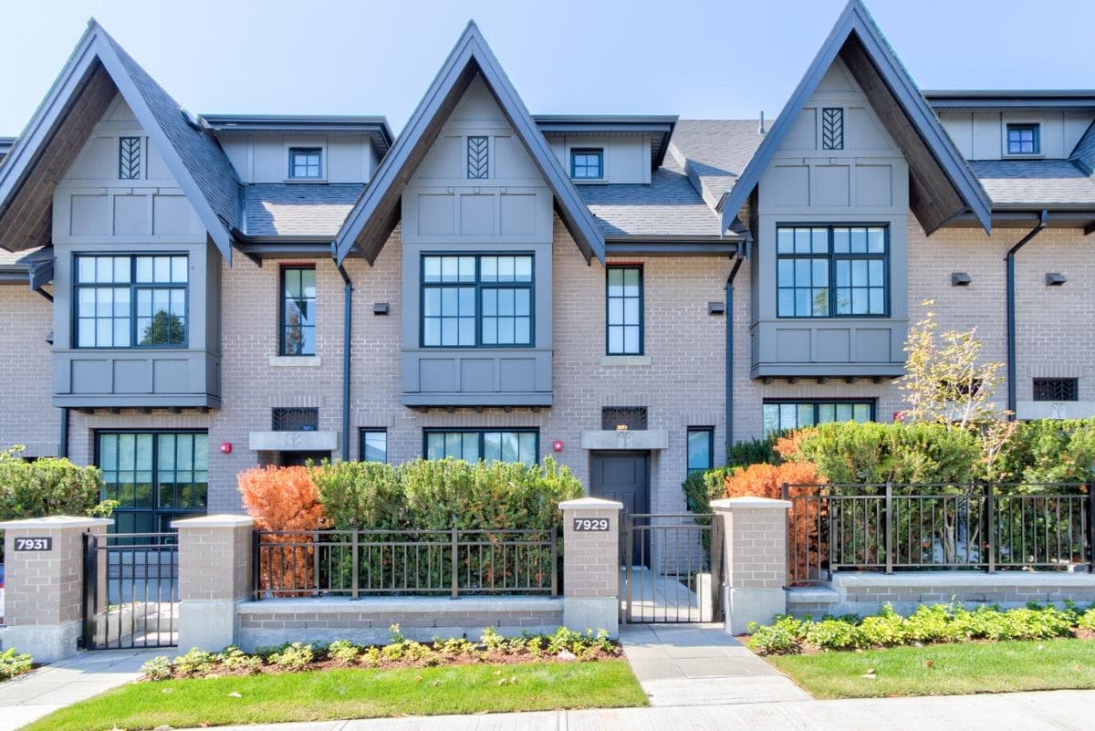 17 - 7929 Oak Street, Vancouver