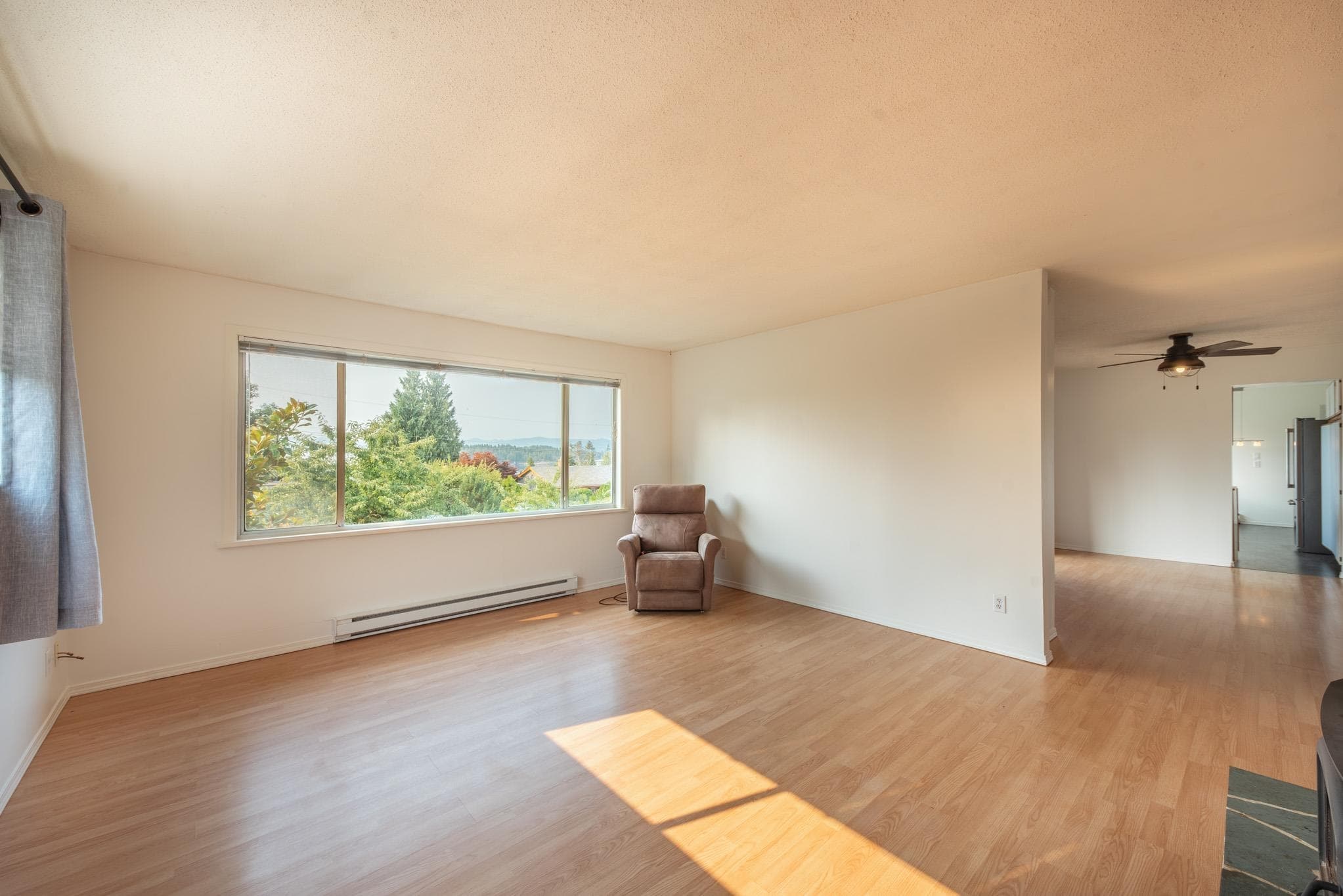 6504 Meier Road, Sechelt, V7Z 0S8 — photo 4