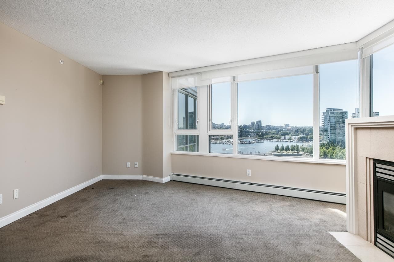 1205 - 1383 Marinaside Crescent, Vancouver, V6Z 2W9 — photo 2