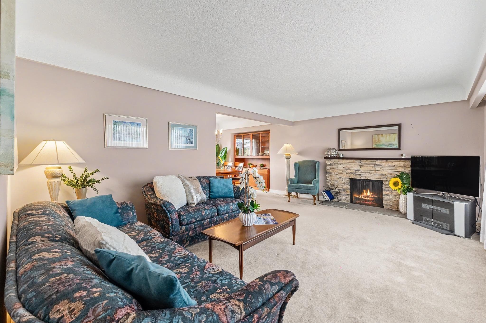 4830 Southlawn Drive, Burnaby, V5C 3S6 — photo 3