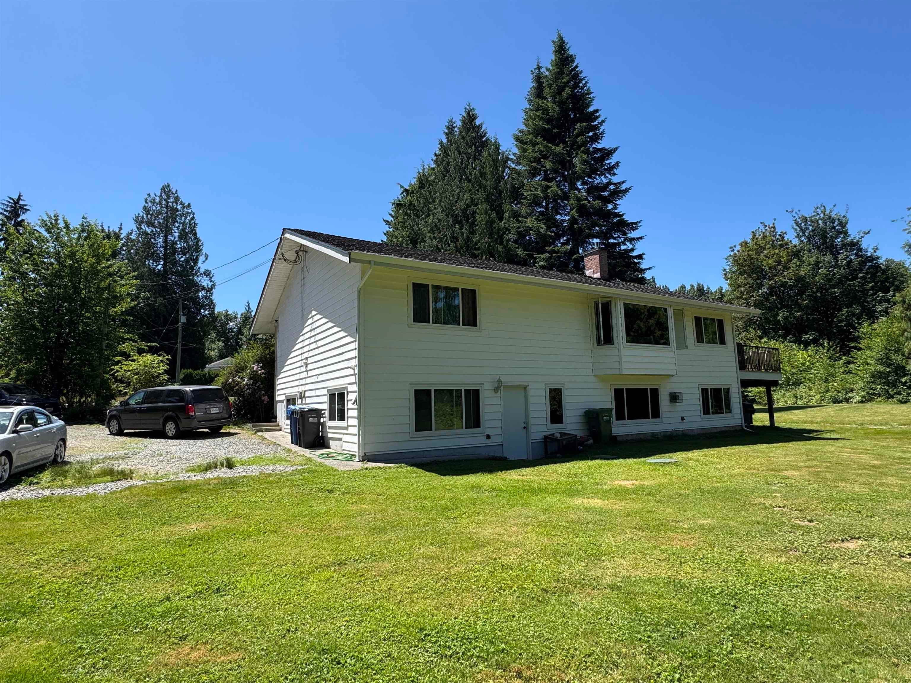 29669 Camelot Avenue, Abbotsford, V4X 2E5 — photo 3