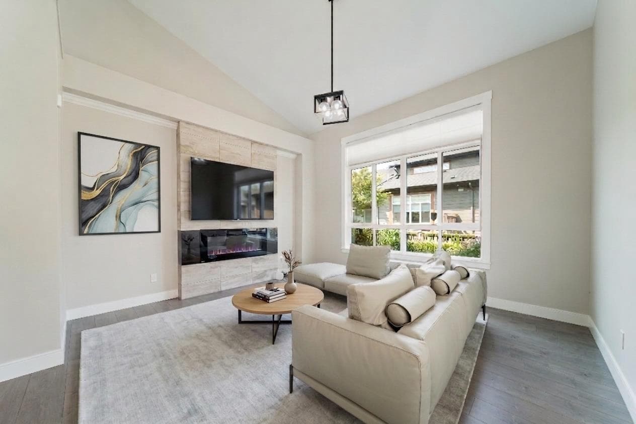 82 - 17033 Fraser Highway, Surrey, V4N 6V2 — photo 1