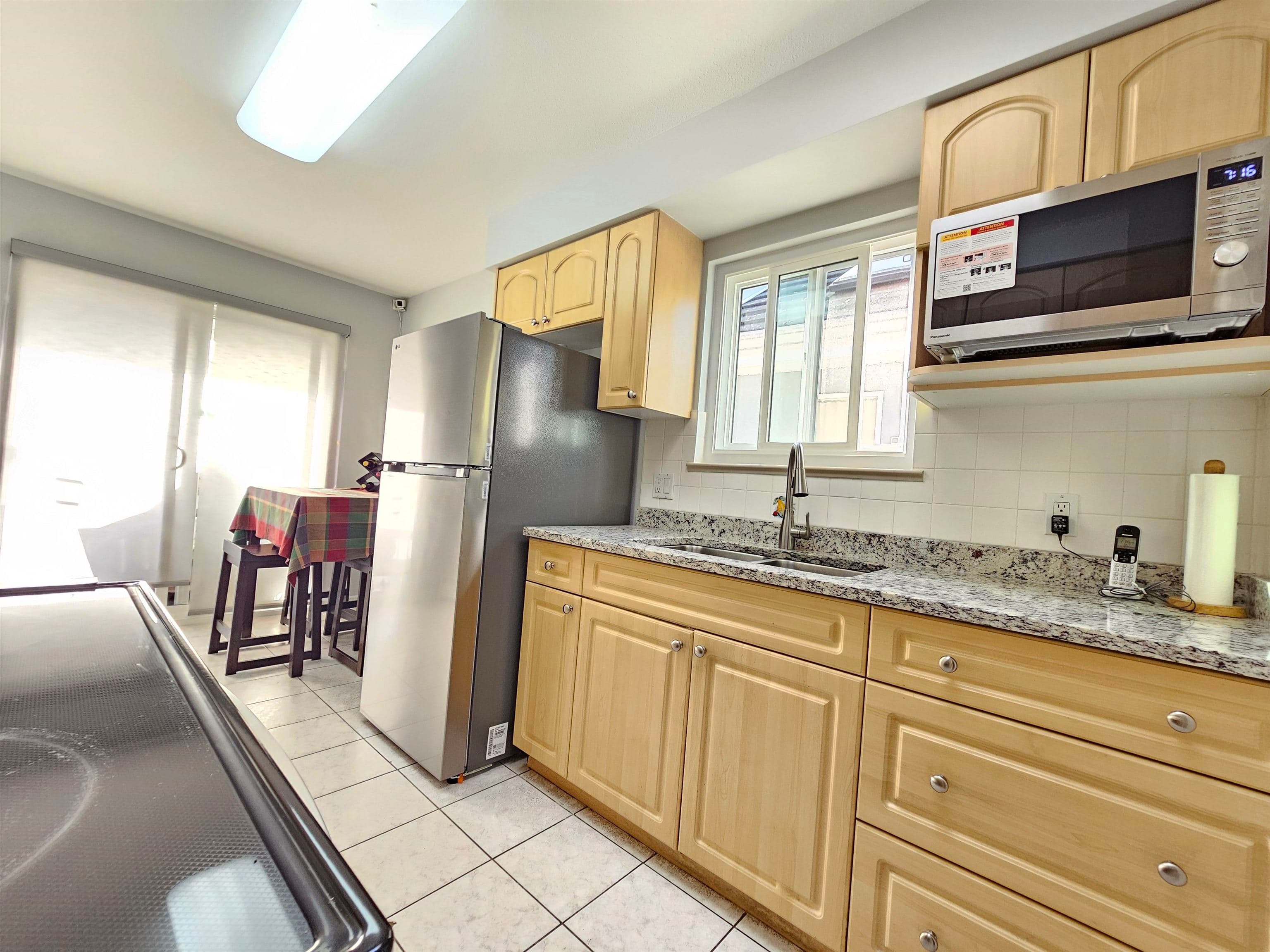 5521 Dundee Street, Vancouver, V5R 3T8 — photo 4