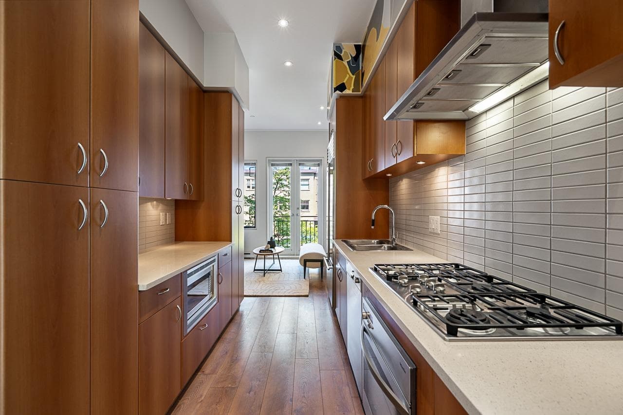 1 - 1425 W 11th Avenue, Vancouver, V6H 1K9 — photo 4