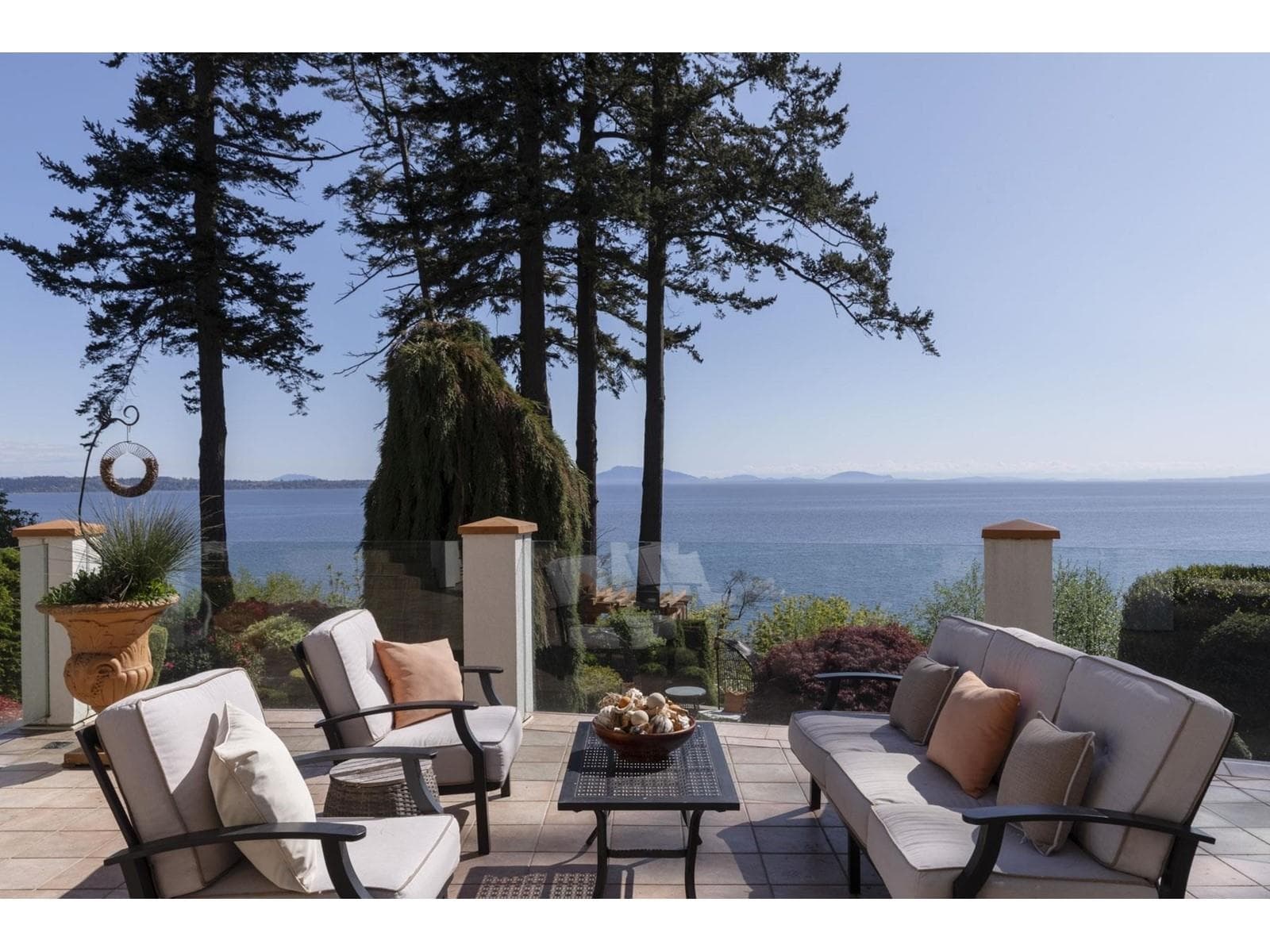 13464 13a Avenue, White Rock