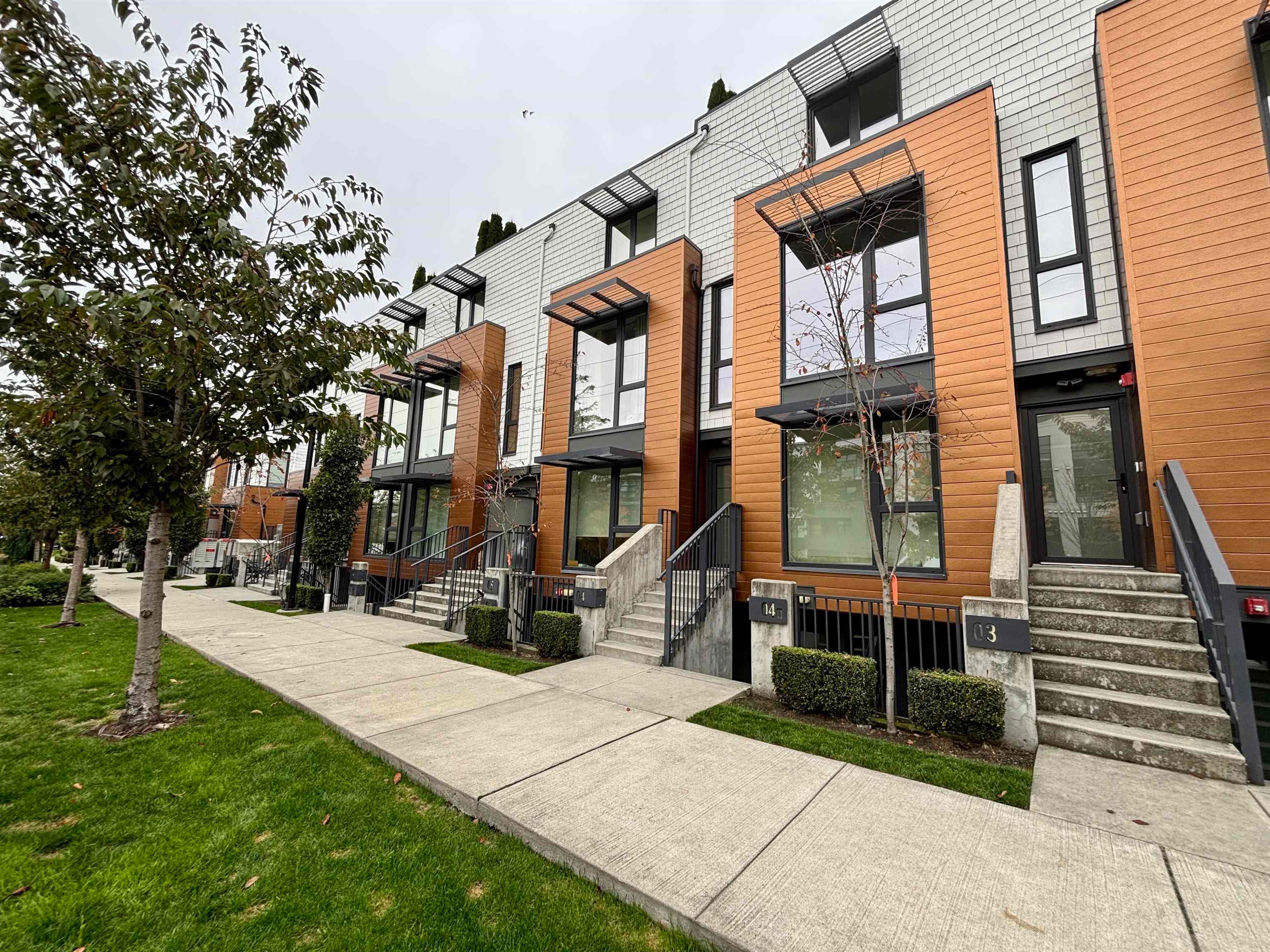 3 - 720 3rd East Street, North Vancouver