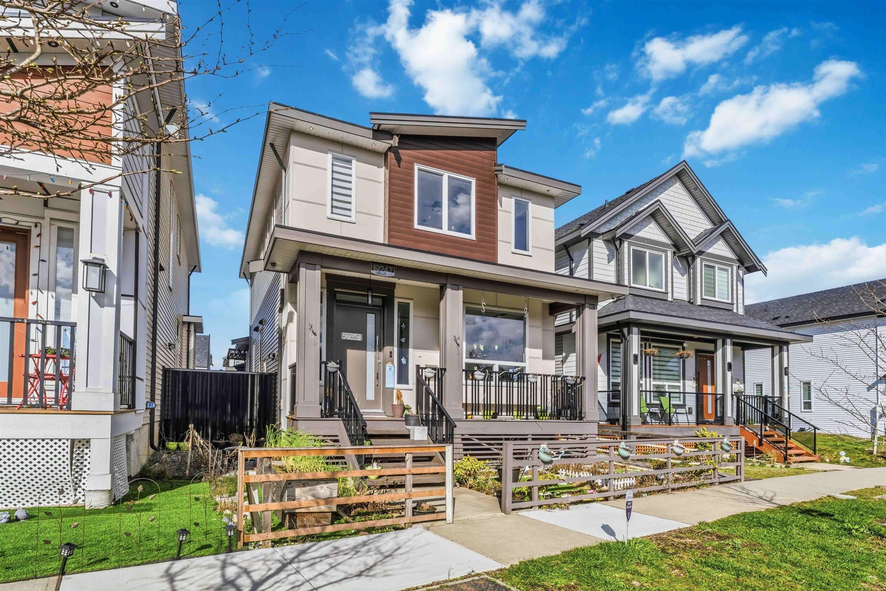 19247 71 Avenue, Surrey, V4N 6V1 — photo 2